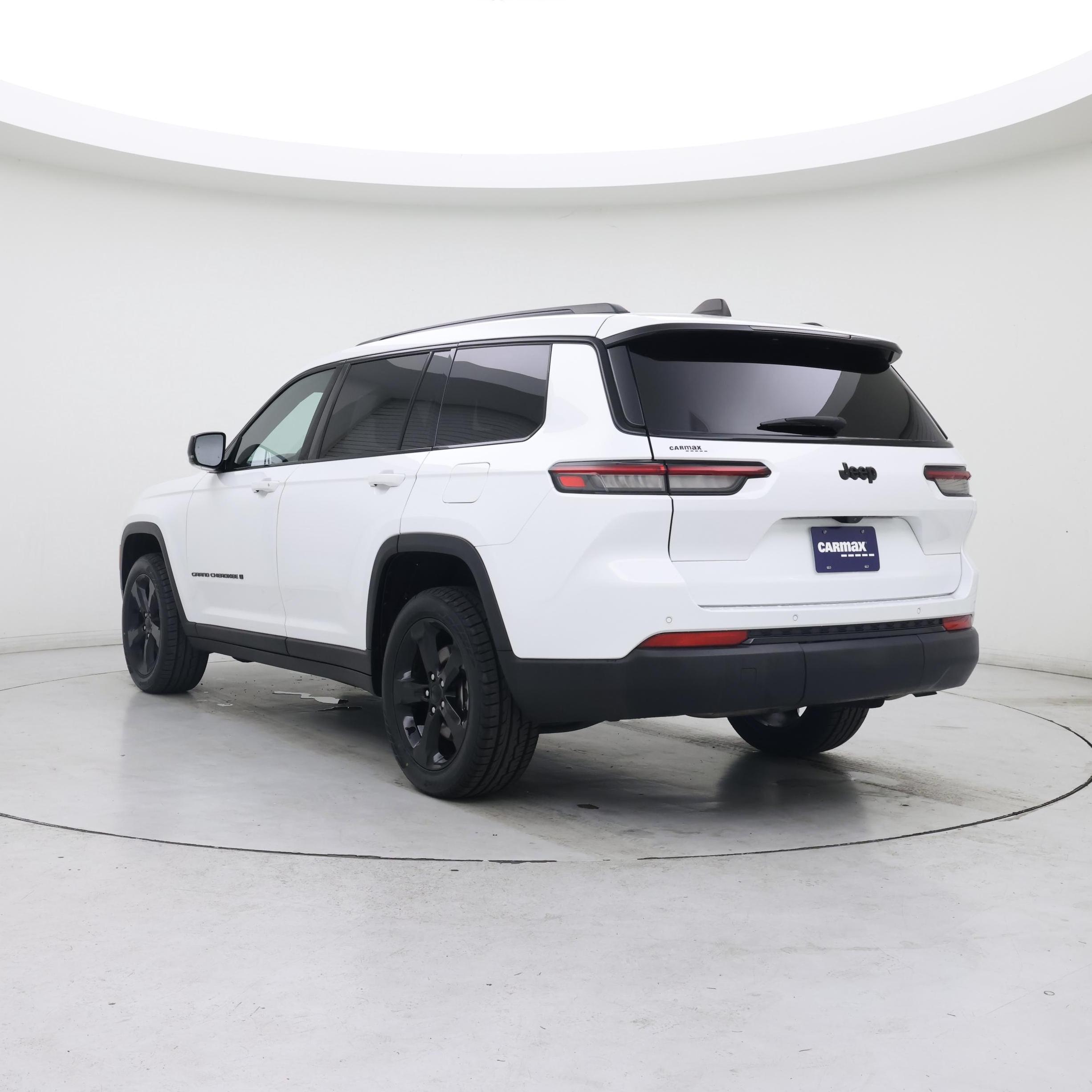 Thumbnail: 2023 Jeep Grand Cherokee L - 2