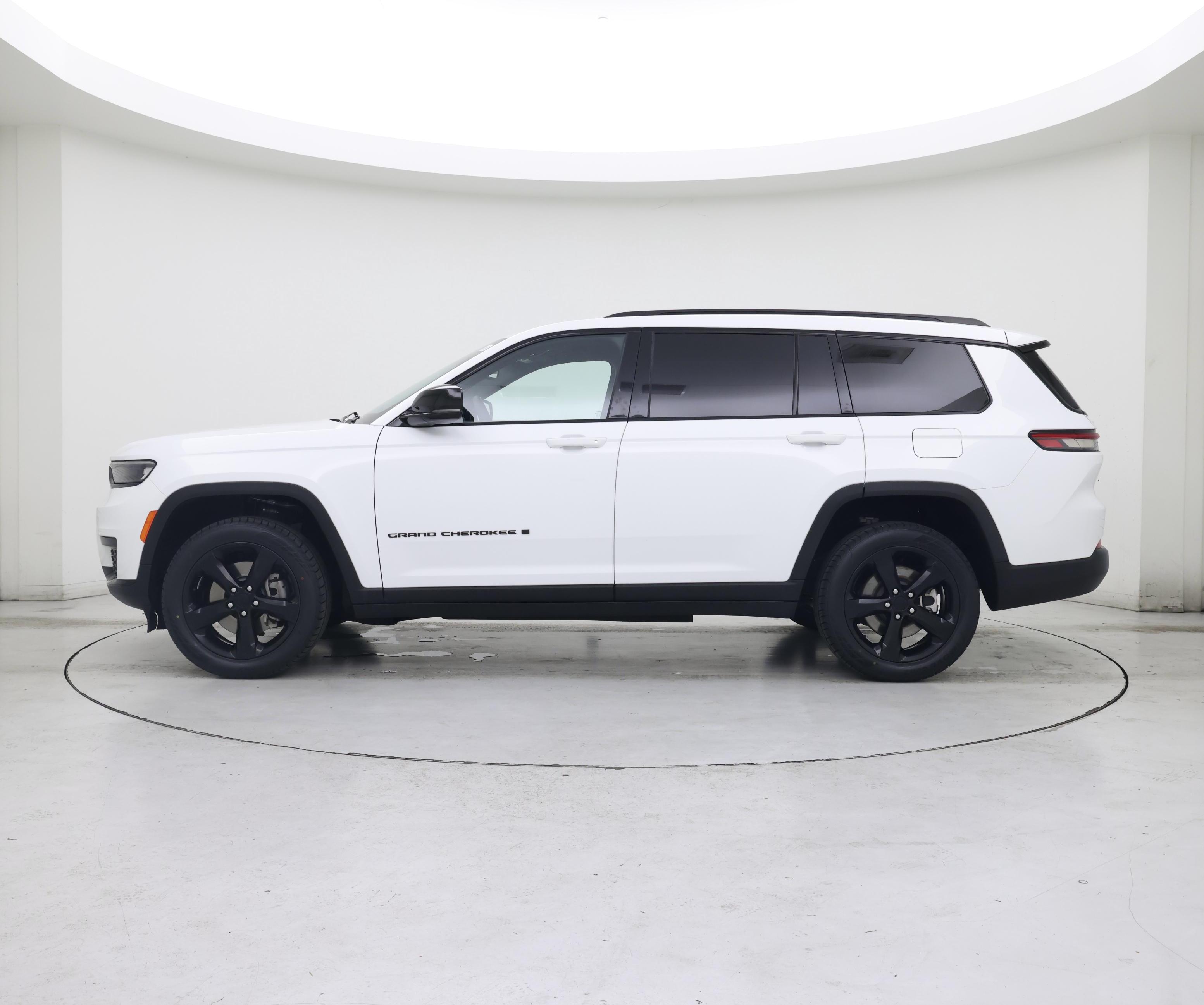 Thumbnail: 2023 Jeep Grand Cherokee L - 3