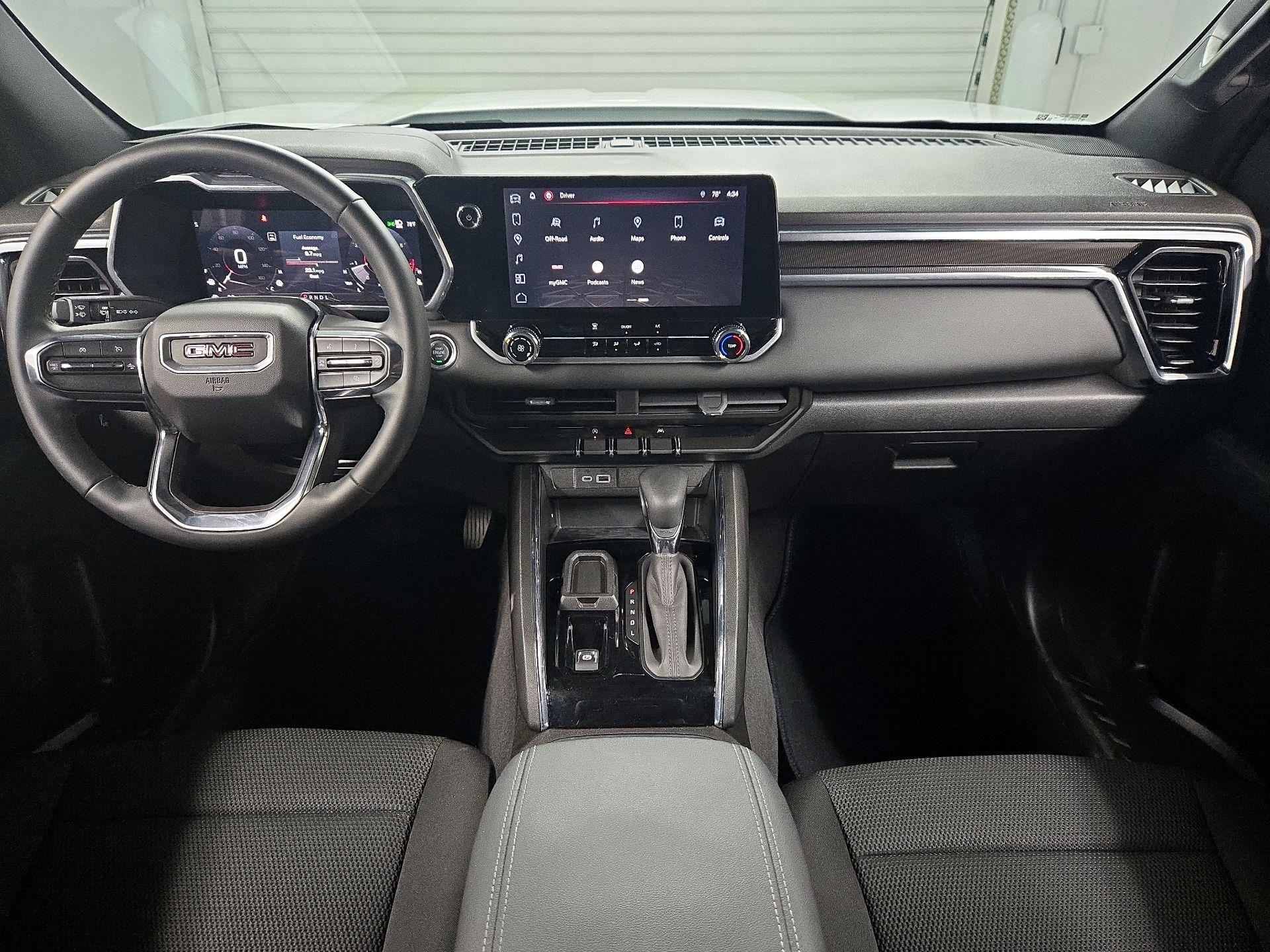 Thumbnail: 2024 GMC Canyon - 9