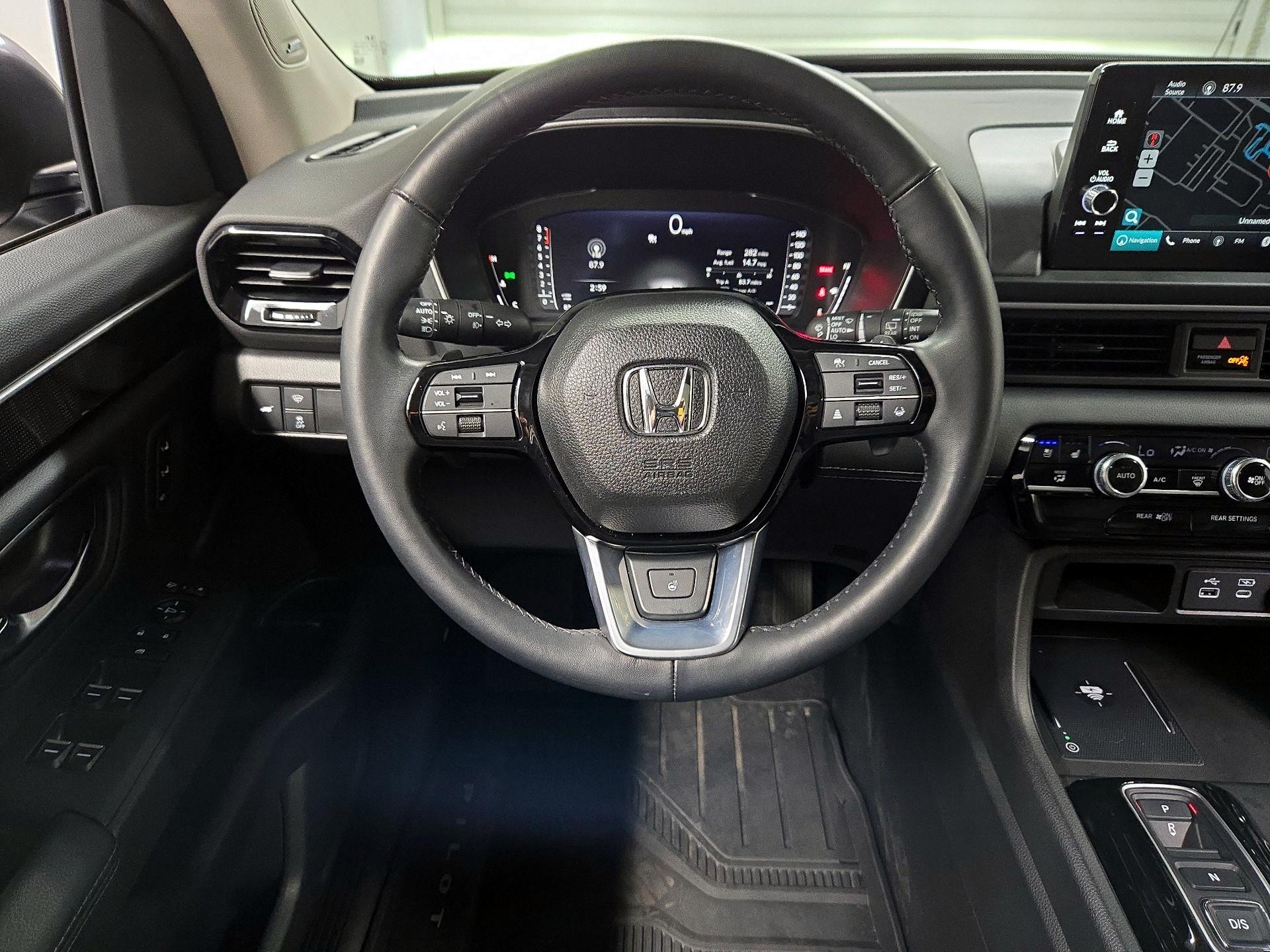 Thumbnail: 2023 Honda Pilot - 10