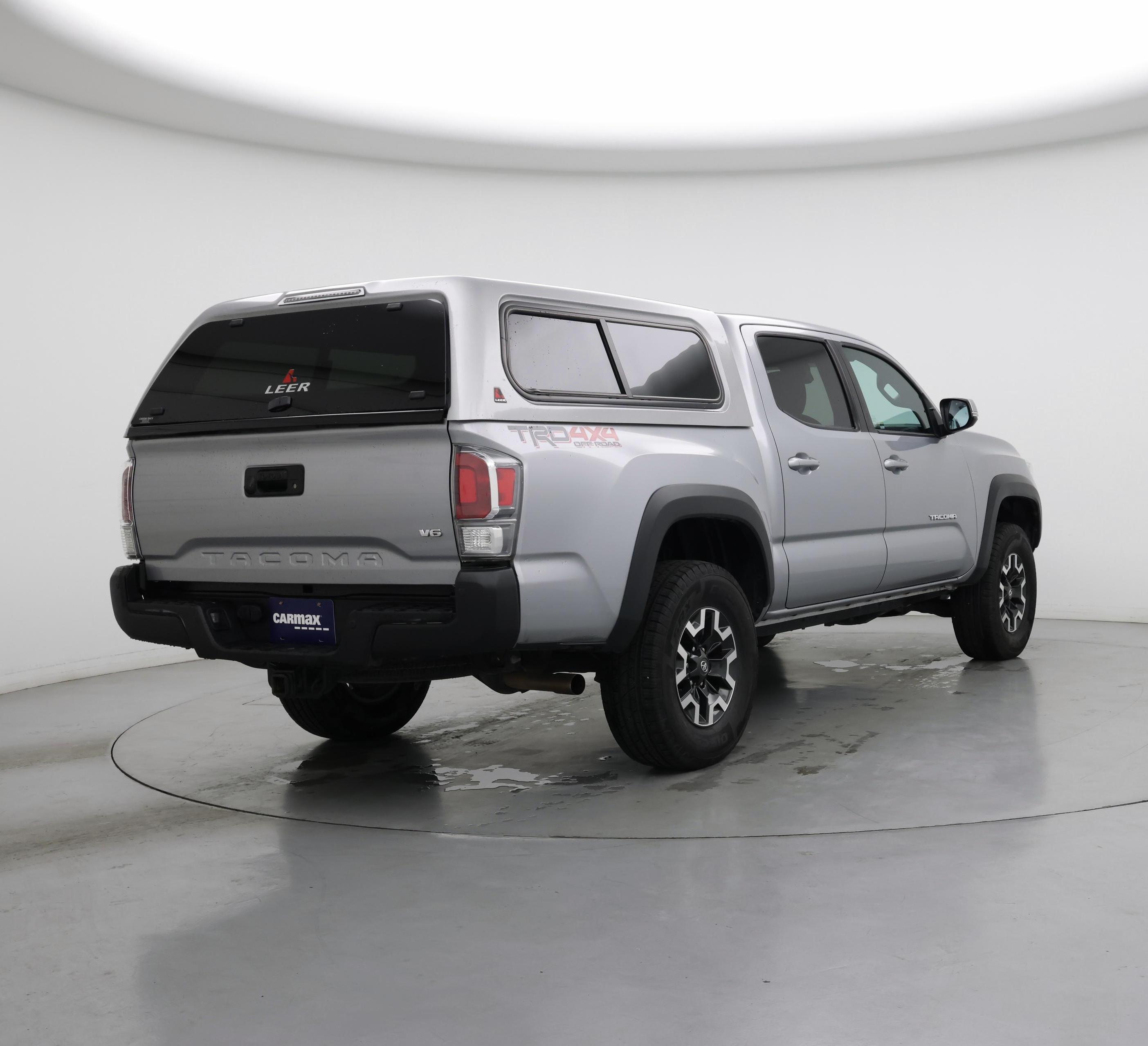 Thumbnail: 2020 Toyota Tacoma - 8