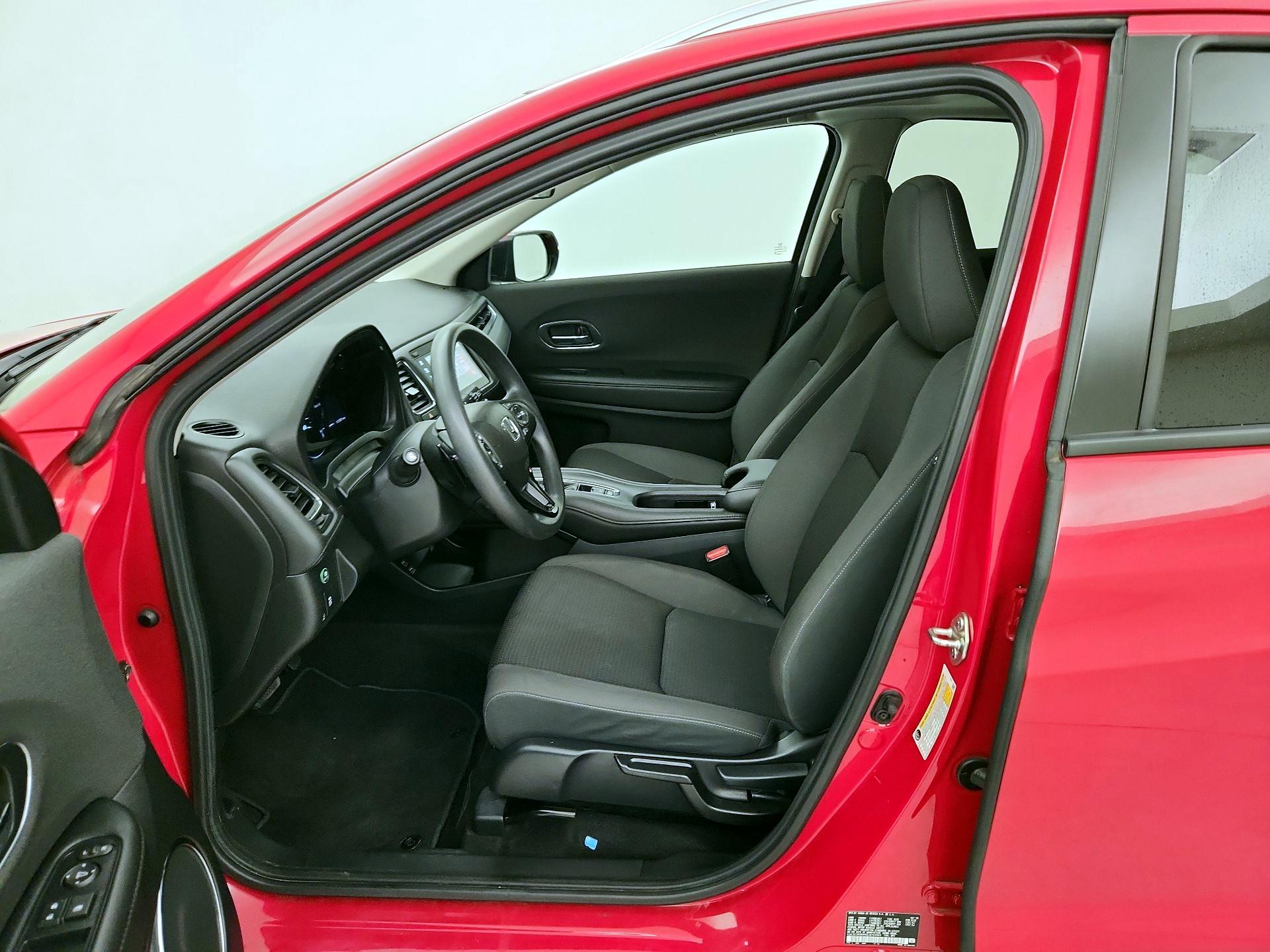 Thumbnail: 2020 Honda HR-V - 11