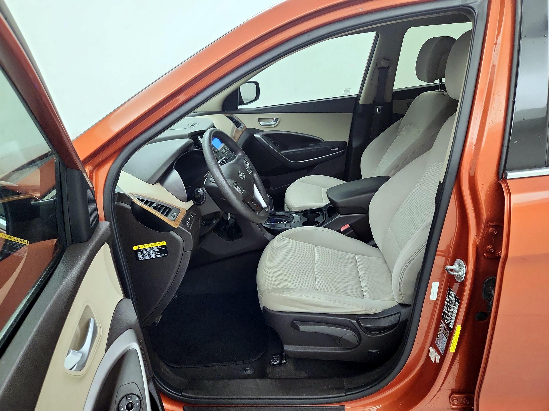 Thumbnail: 2016 Hyundai Santa Fe - 11