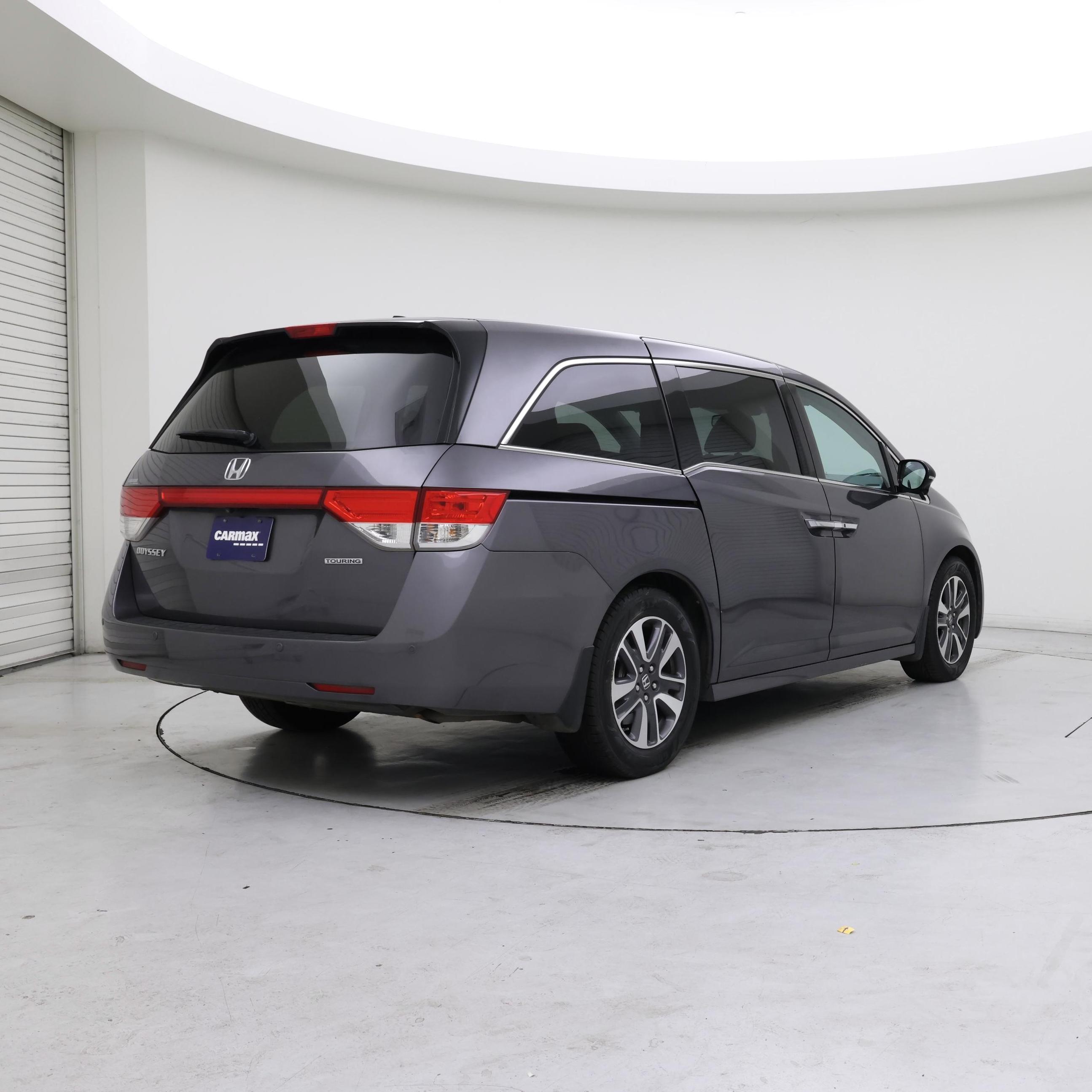 Thumbnail: 2016 Honda Odyssey - 8