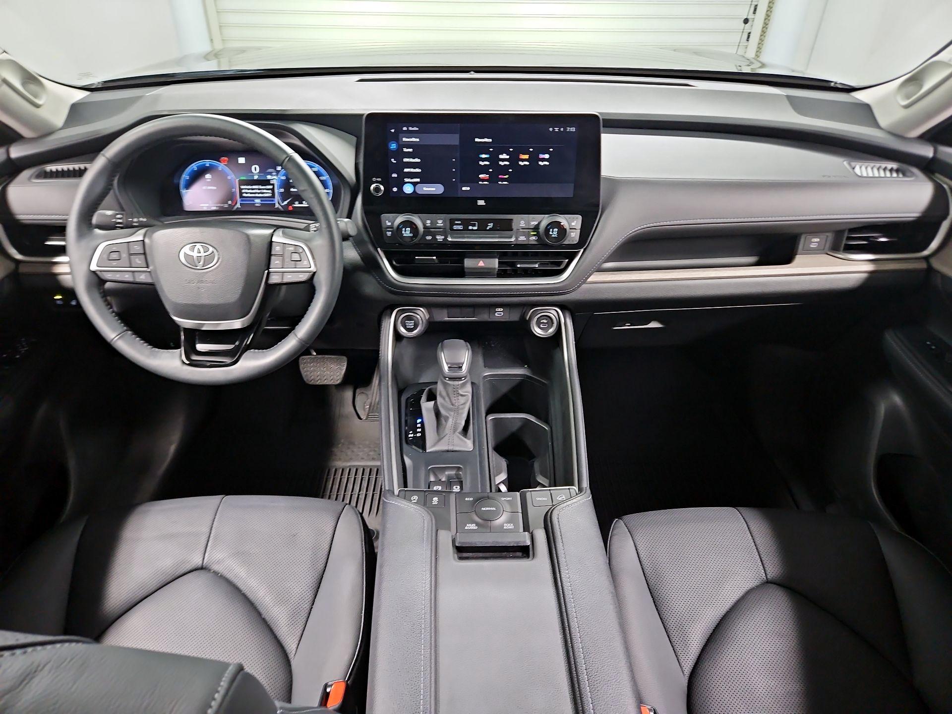 Thumbnail: 2024 Toyota Grand Highlander - 9