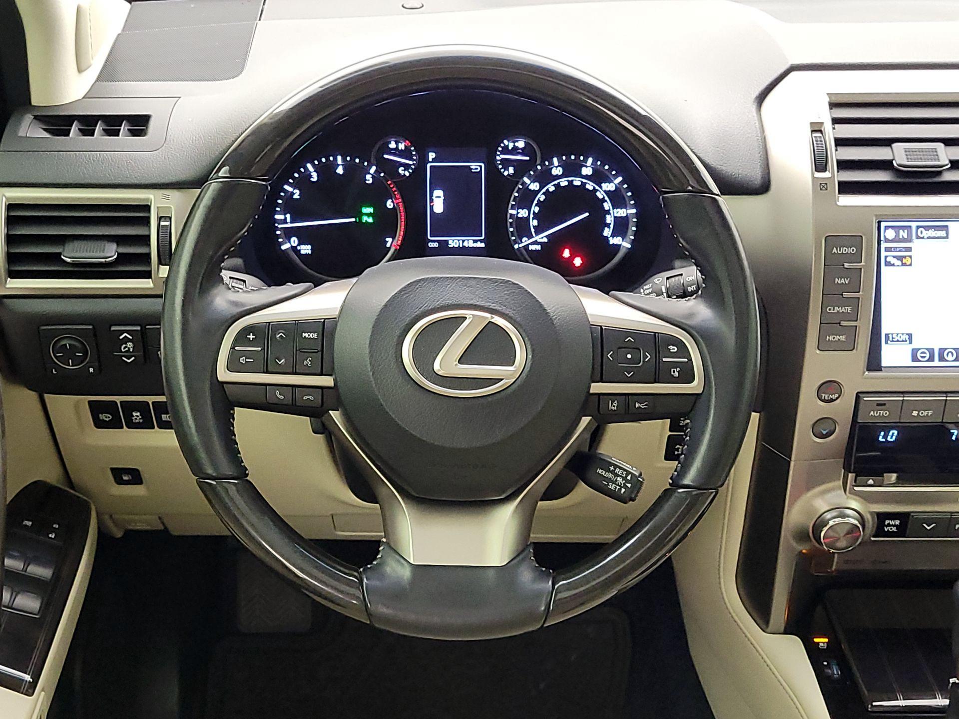Thumbnail: 2020 Lexus GX - 10