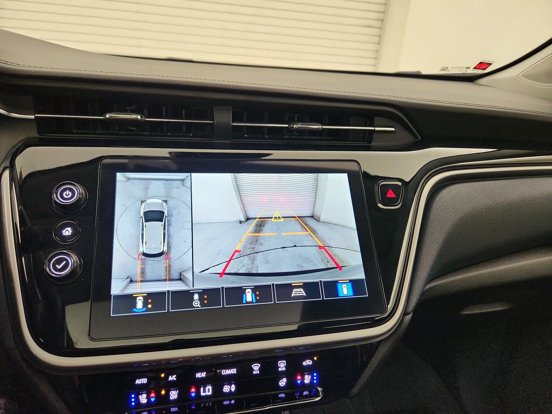 Thumbnail: 2023 Chevrolet Bolt EUV - 15