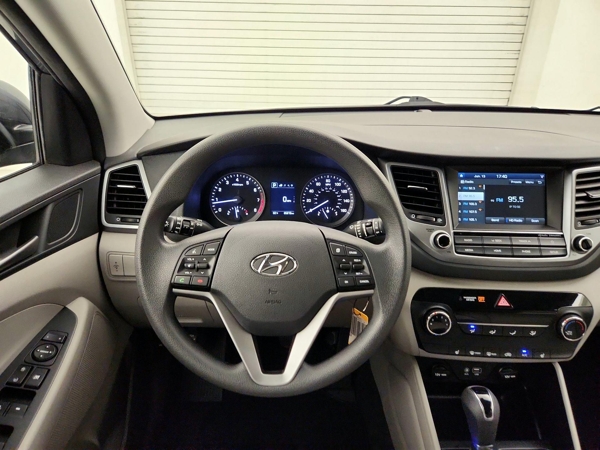 Thumbnail: 2018 Hyundai Tucson - 10