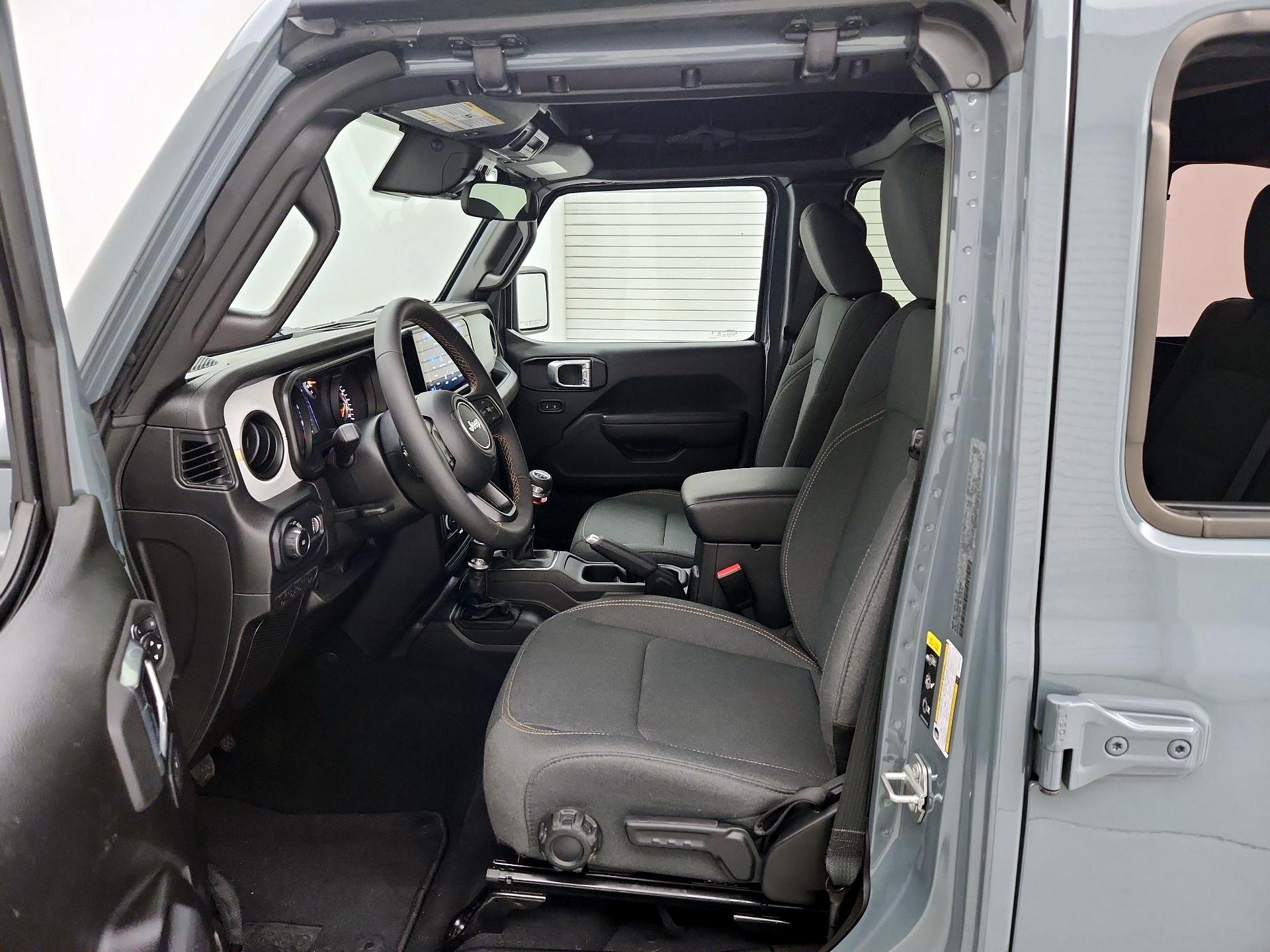 Thumbnail: 2024 Jeep Wrangler - 11