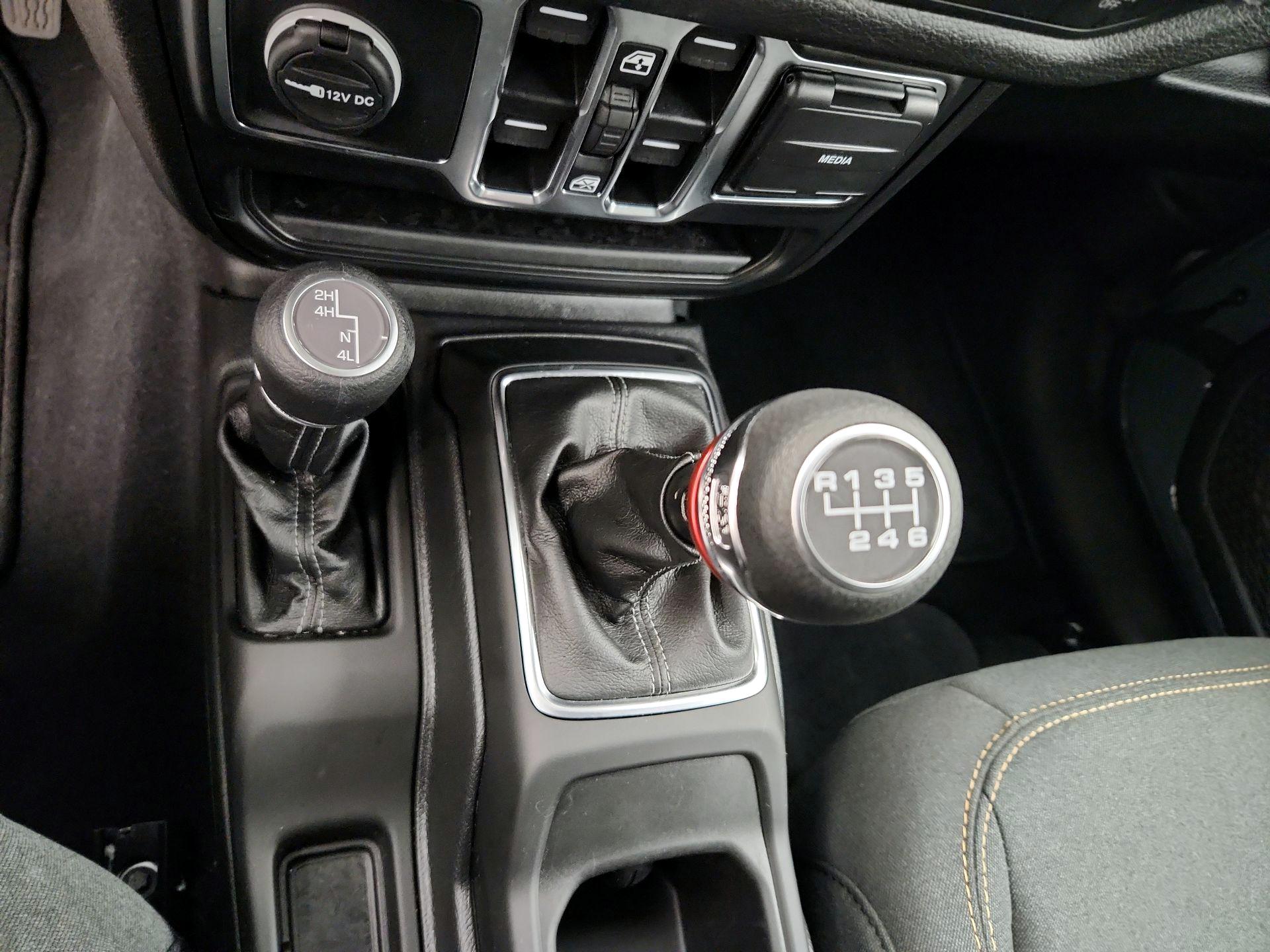 Thumbnail: 2024 Jeep Wrangler - 17