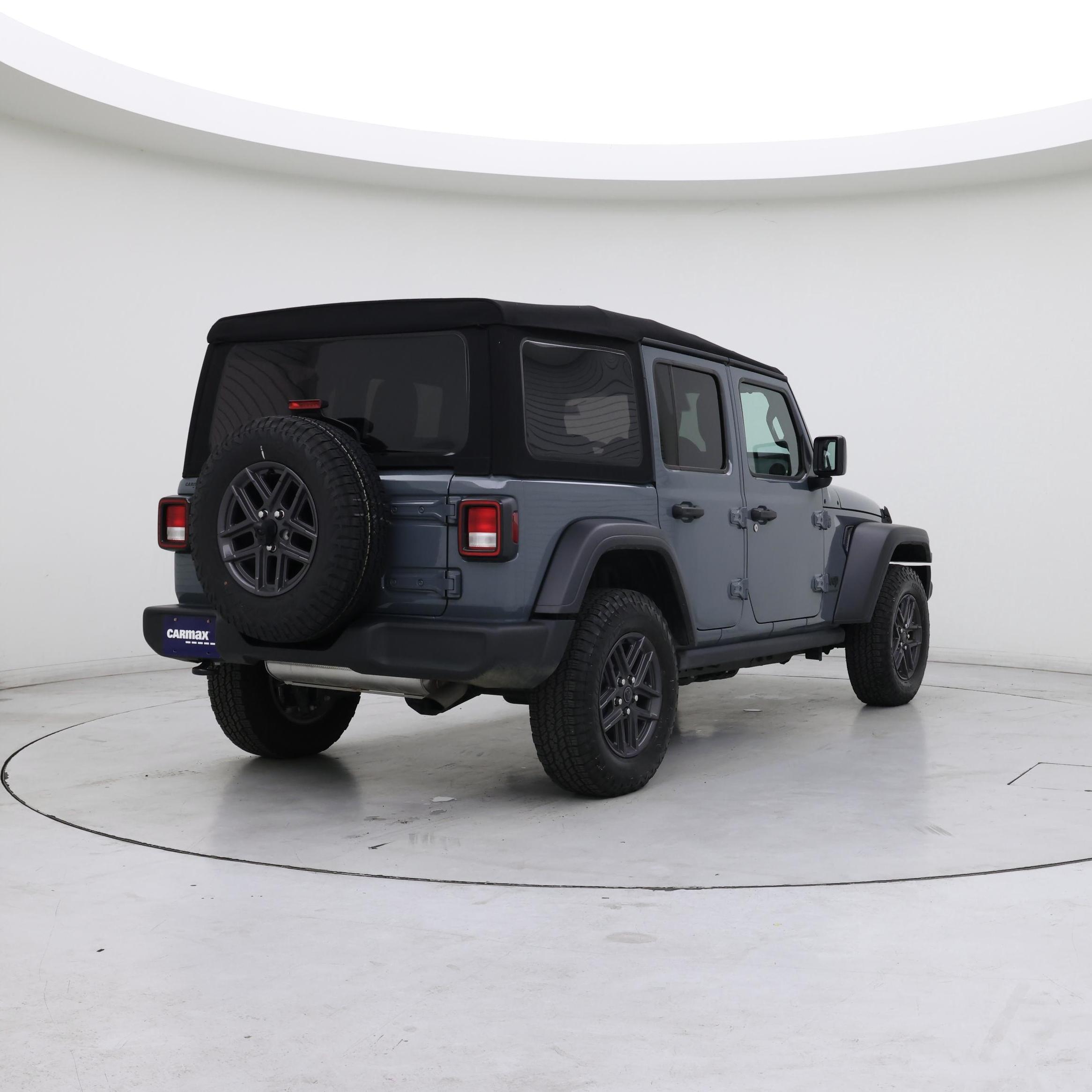 Thumbnail: 2024 Jeep Wrangler - 8