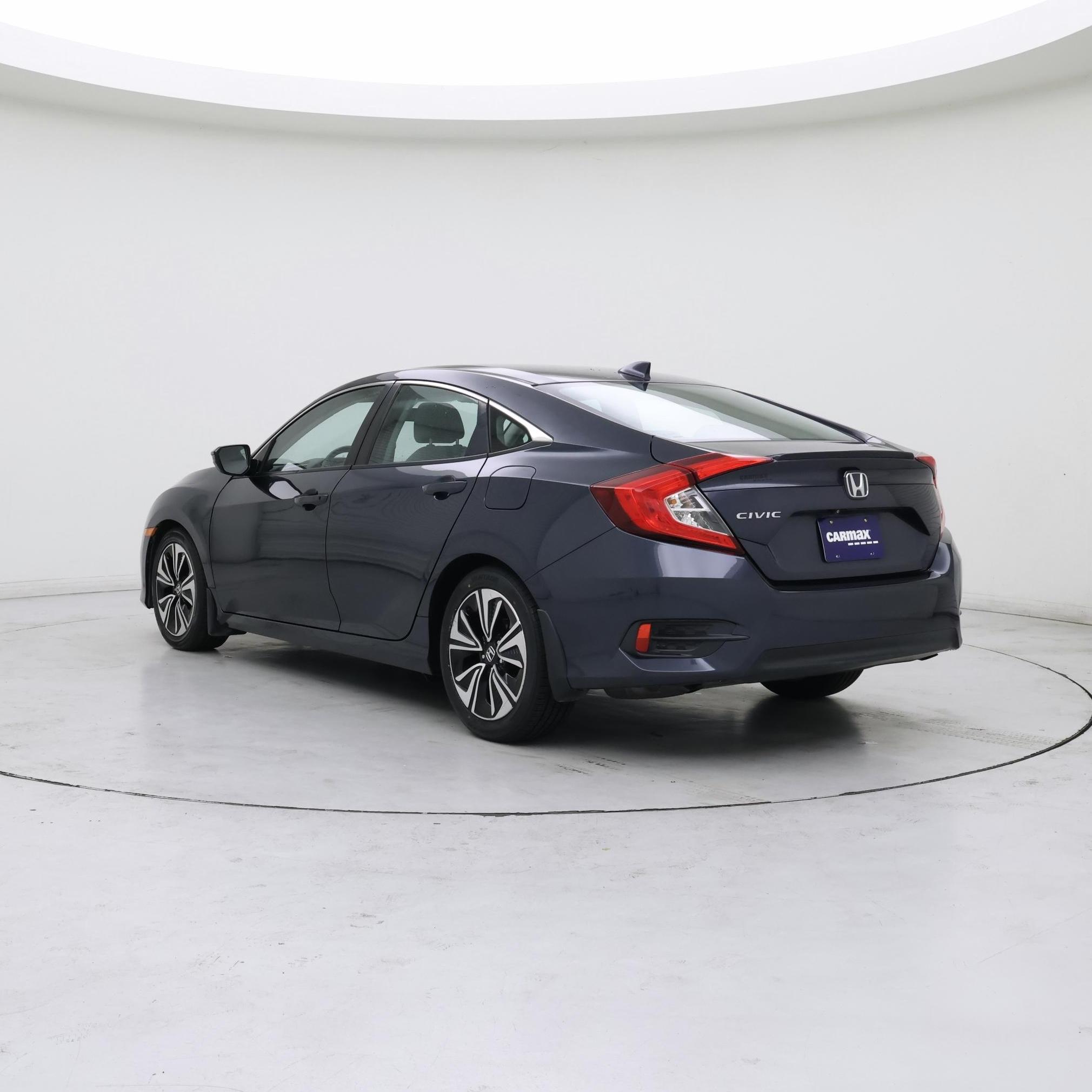 Thumbnail: 2017 Honda Civic - 2