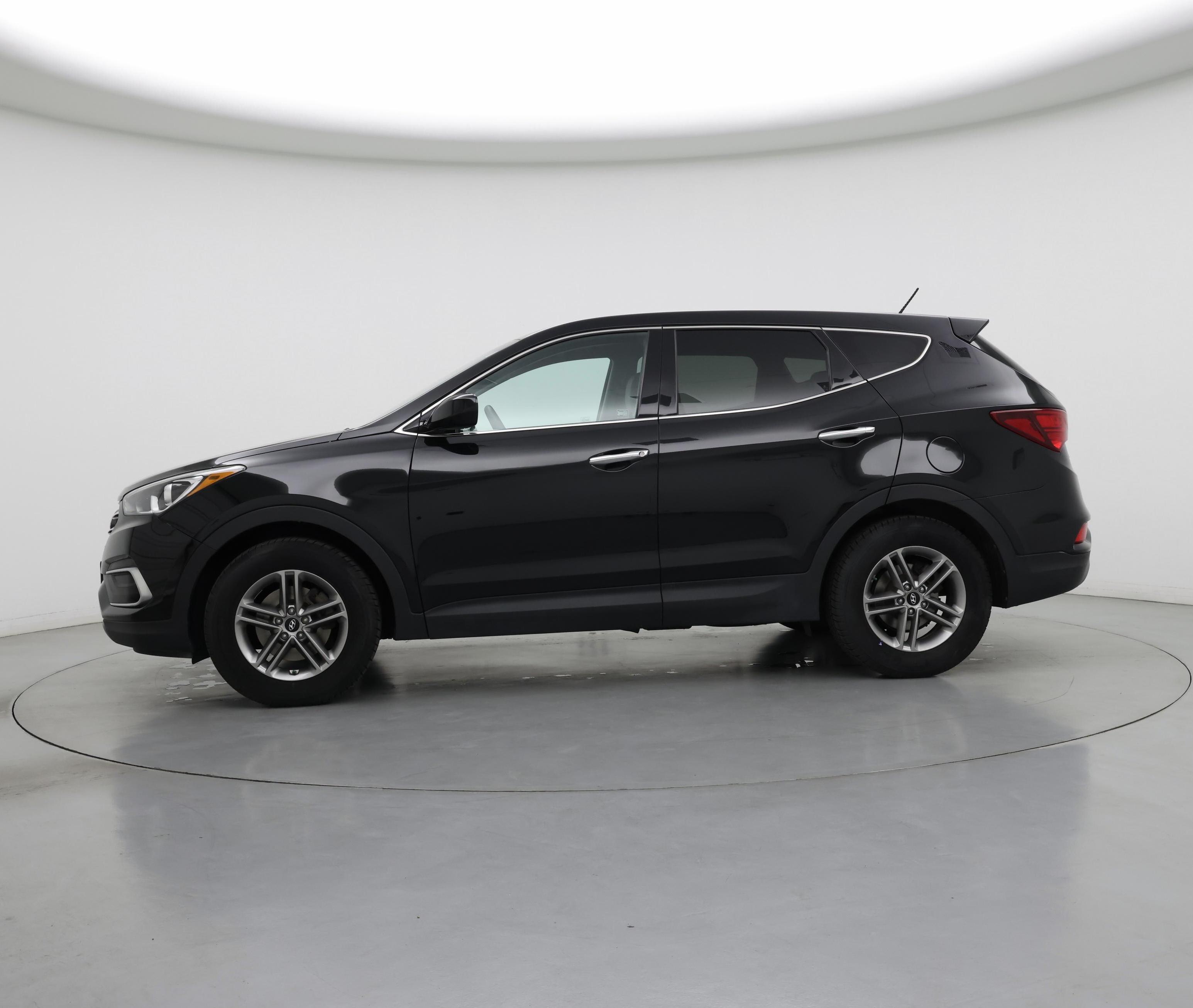 Thumbnail: 2018 Hyundai Santa Fe - 3