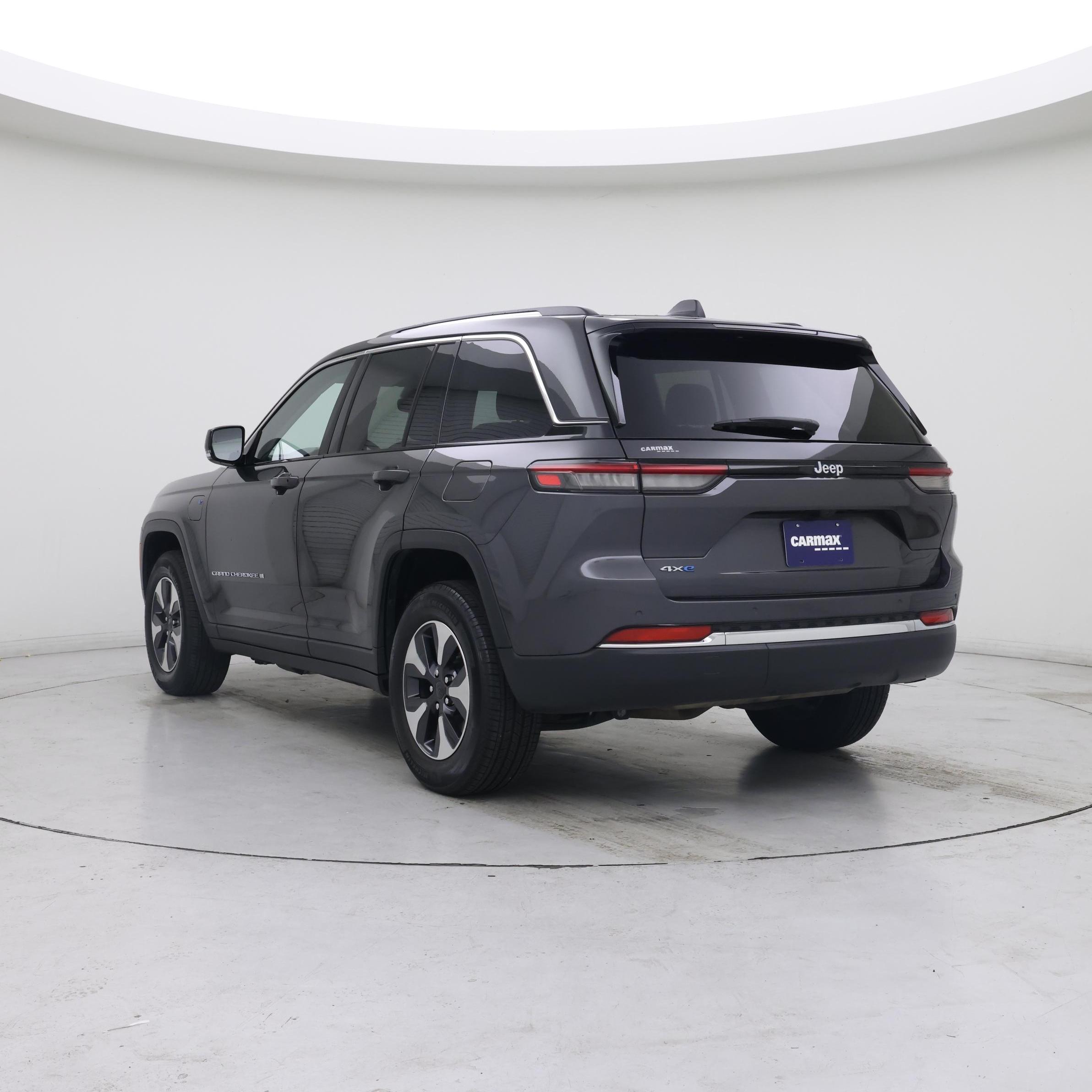 Thumbnail: 2023 Jeep Grand Cherokee - 2