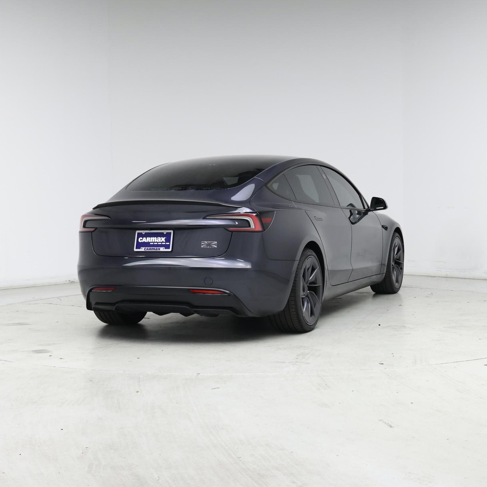 Thumbnail: 2025 Tesla Model 3 - 8