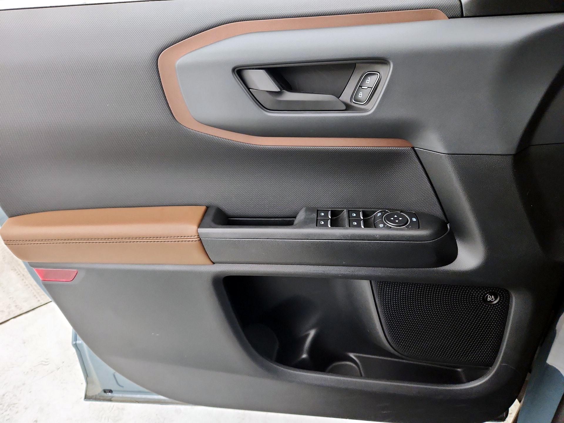 Thumbnail: 2021 Ford Bronco Sport - 12