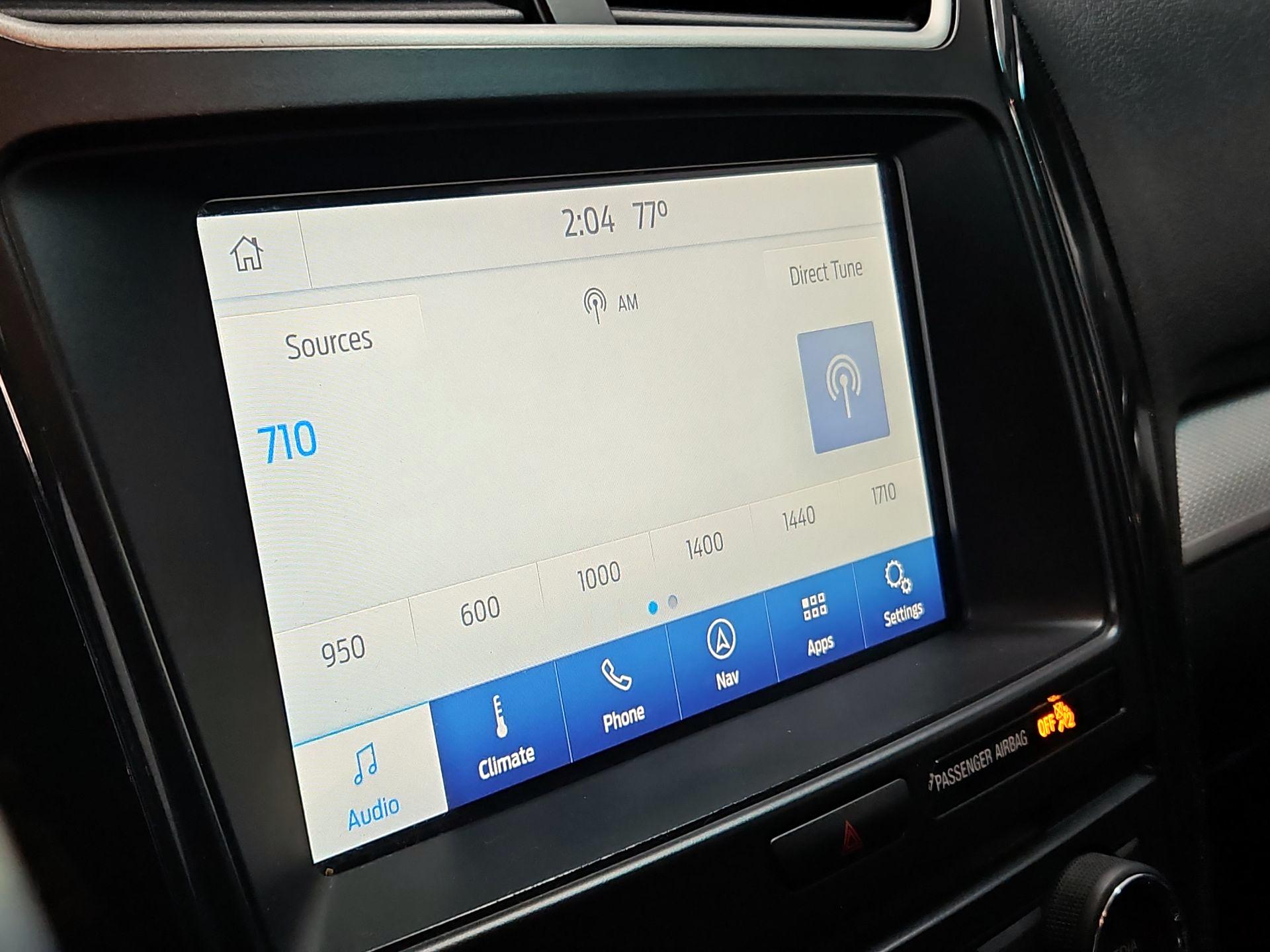 Thumbnail: 2016 Ford Explorer - 16