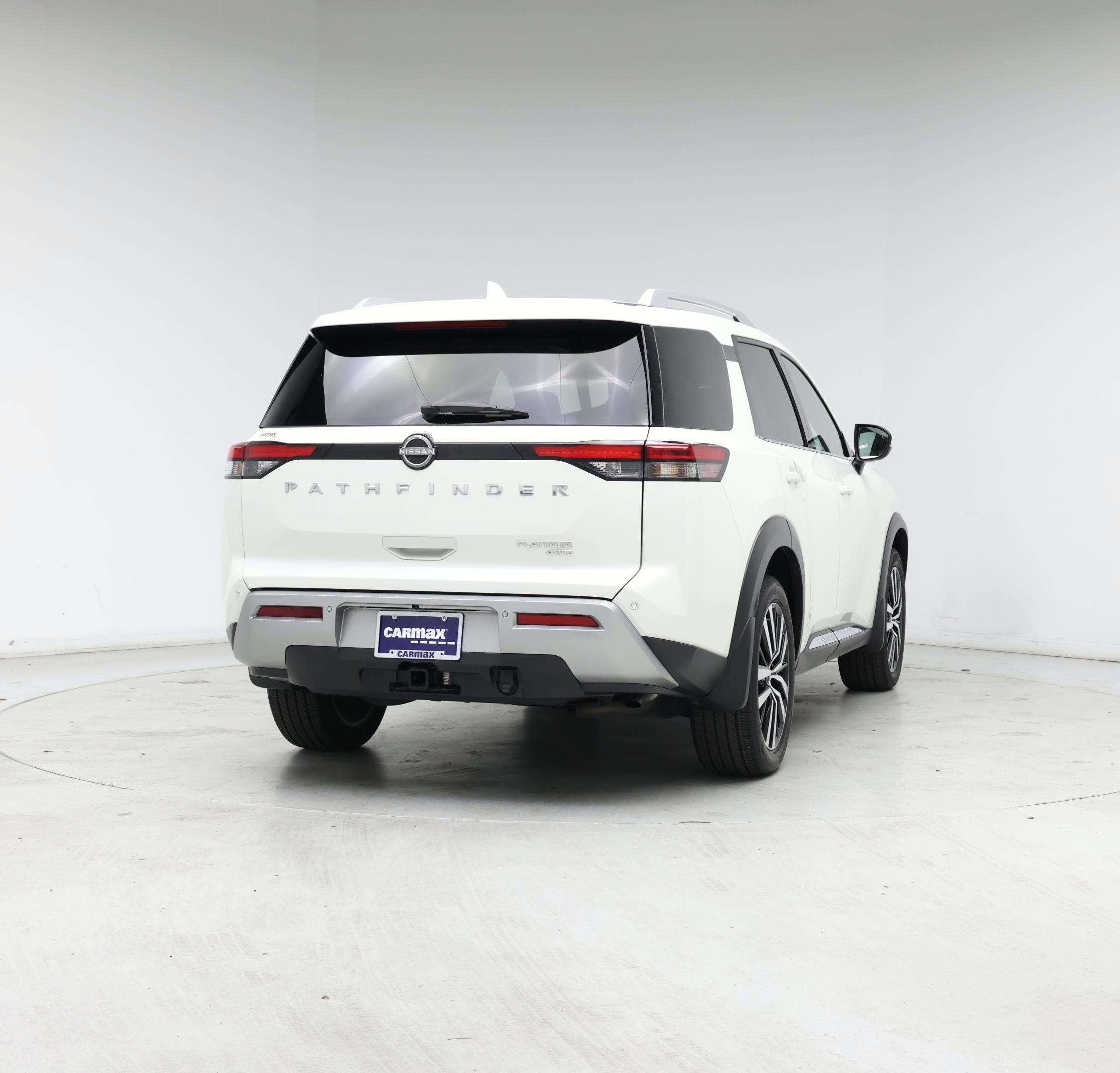 Thumbnail: 2023 Nissan Pathfinder - 8