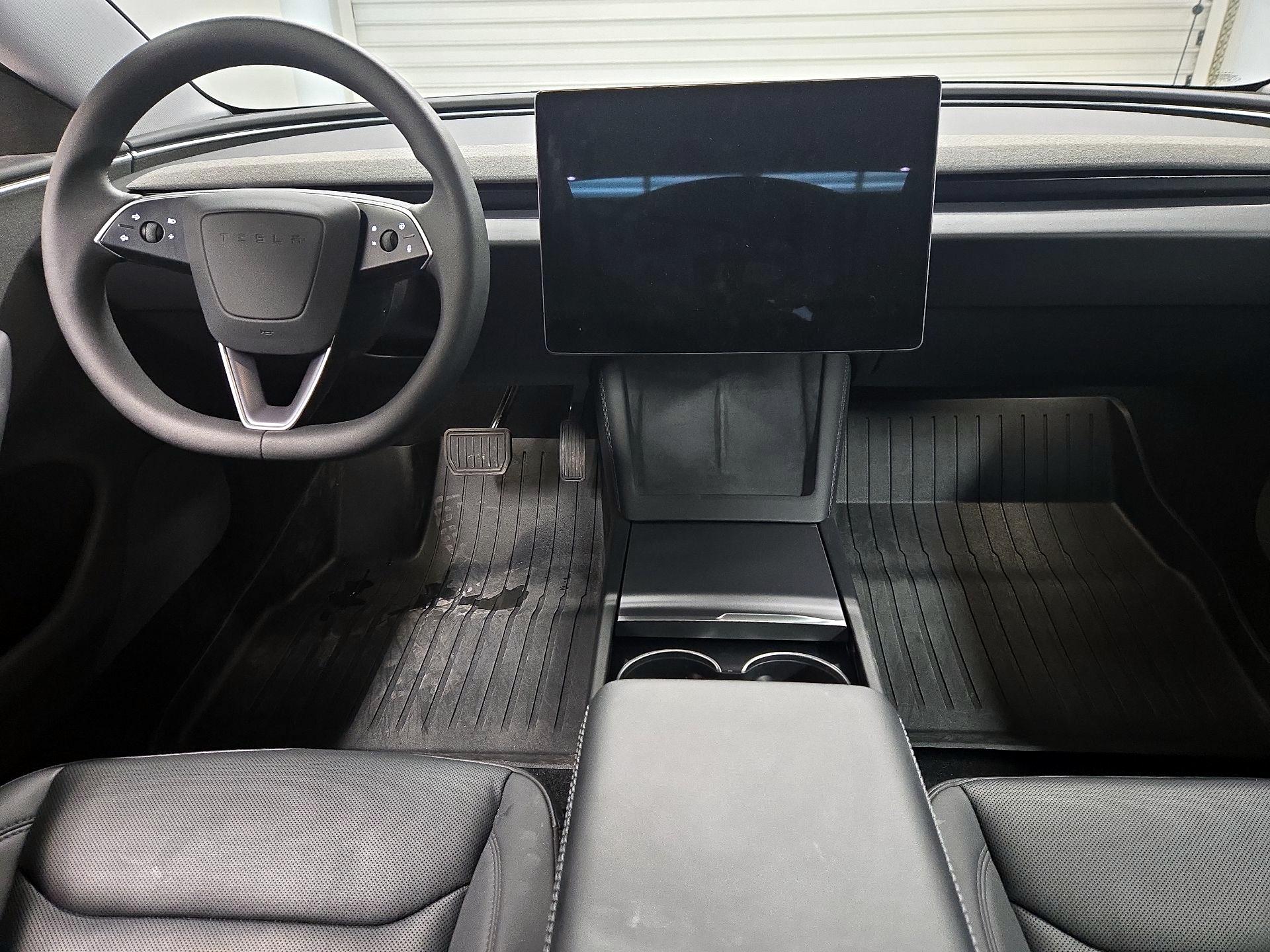 Thumbnail: 2024 Tesla Model 3 - 9