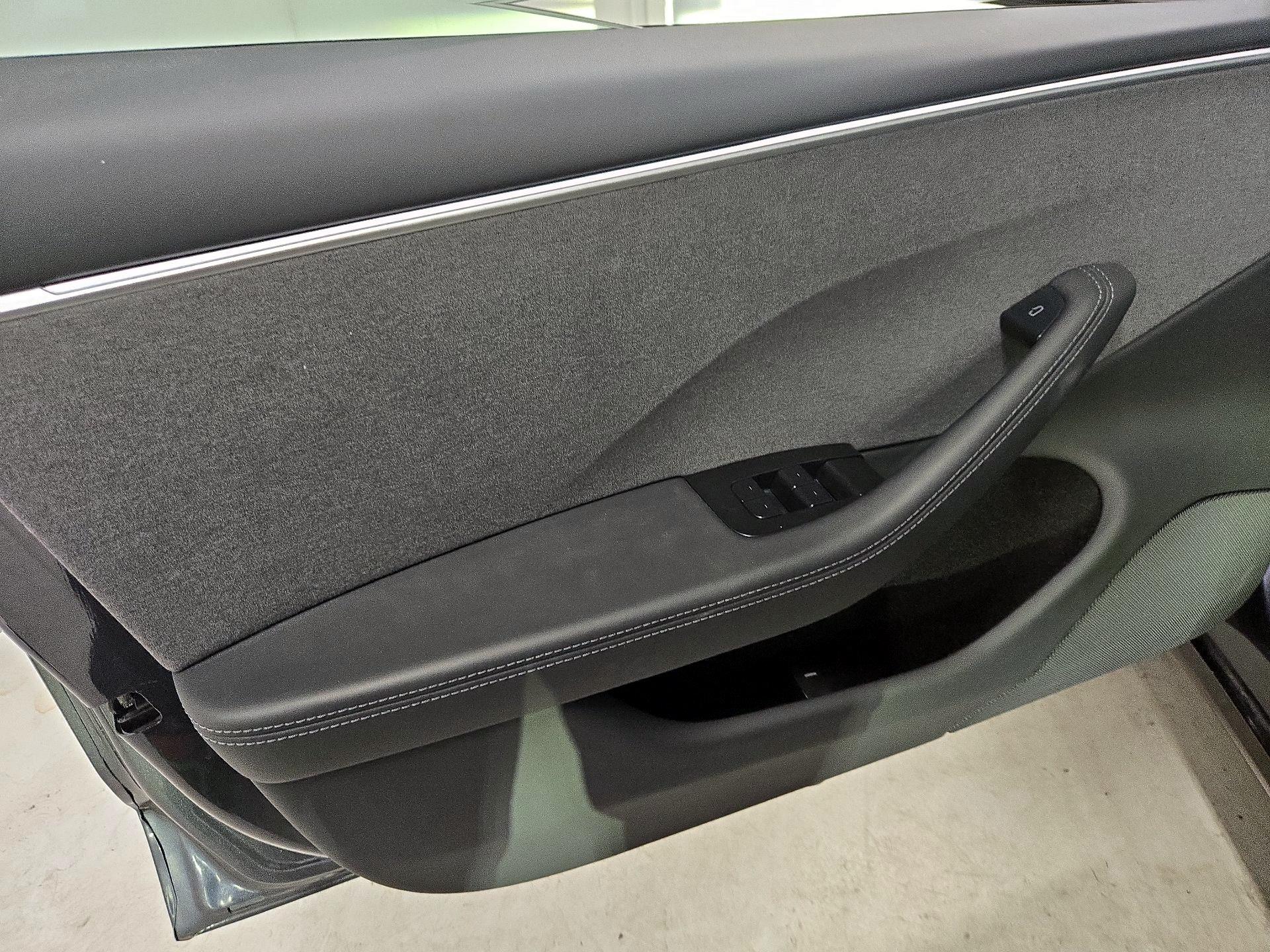 Thumbnail: 2024 Tesla Model 3 - 12