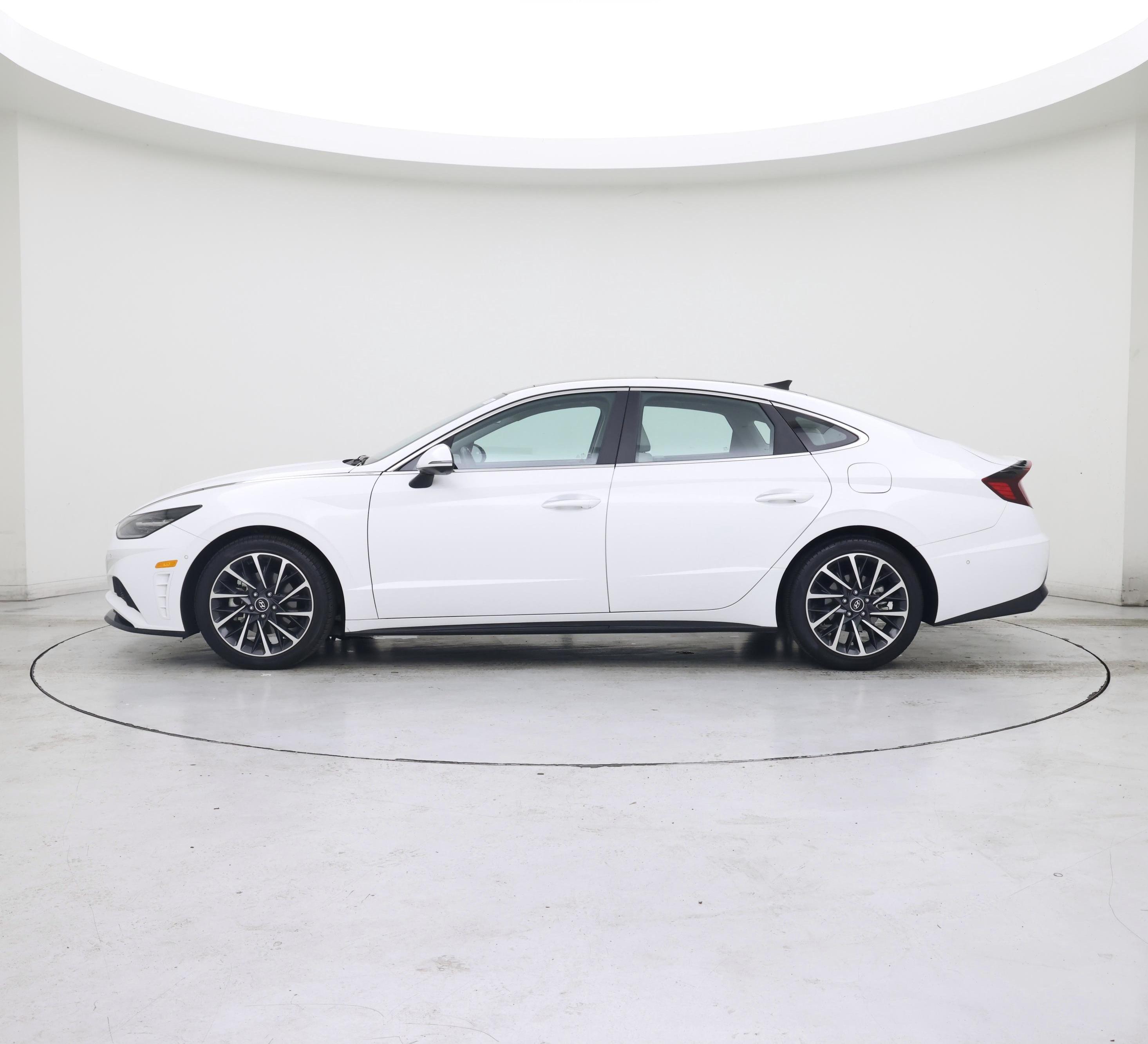 Thumbnail: 2023 Hyundai Sonata - 3