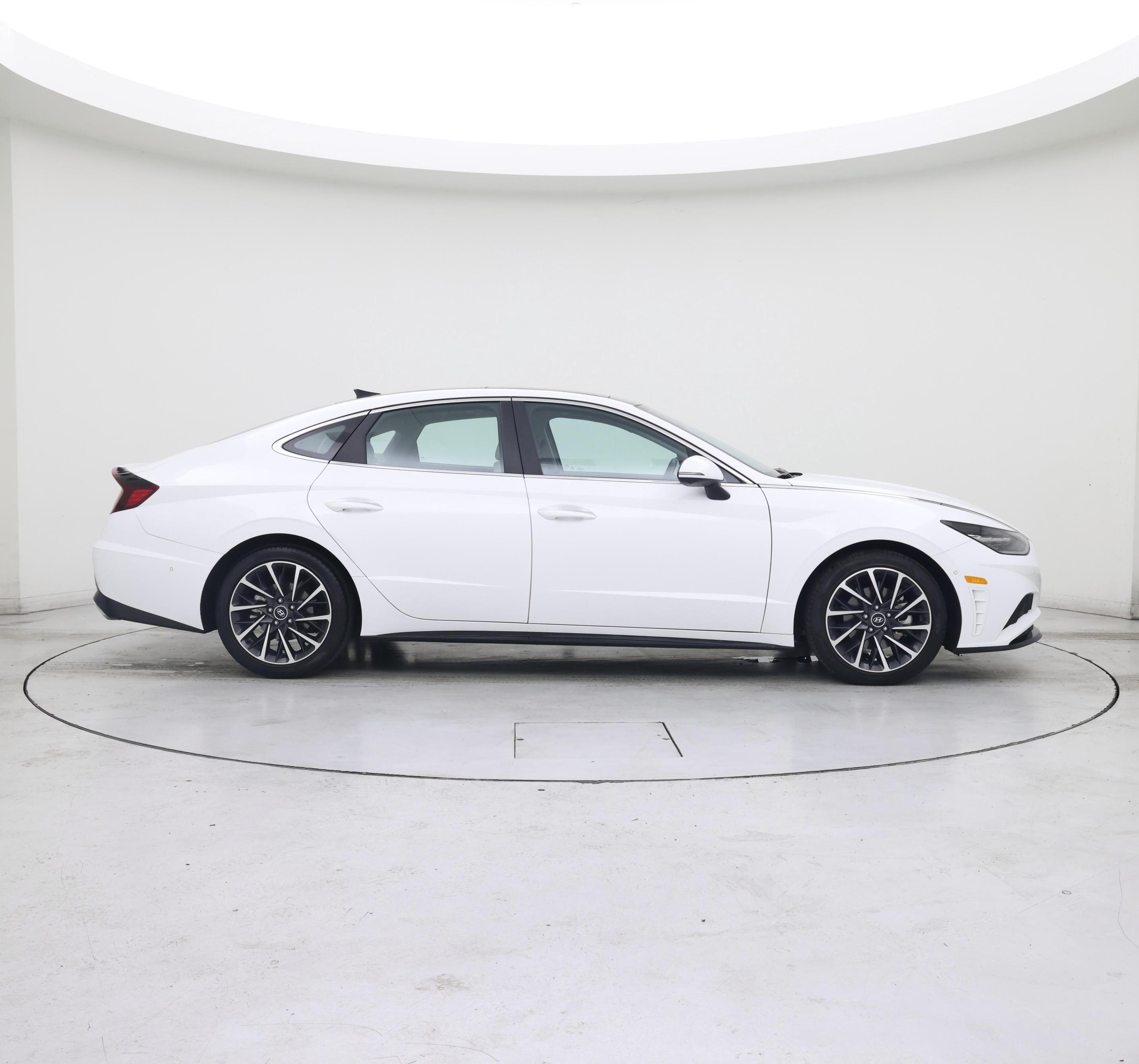 Thumbnail: 2023 Hyundai Sonata - 7