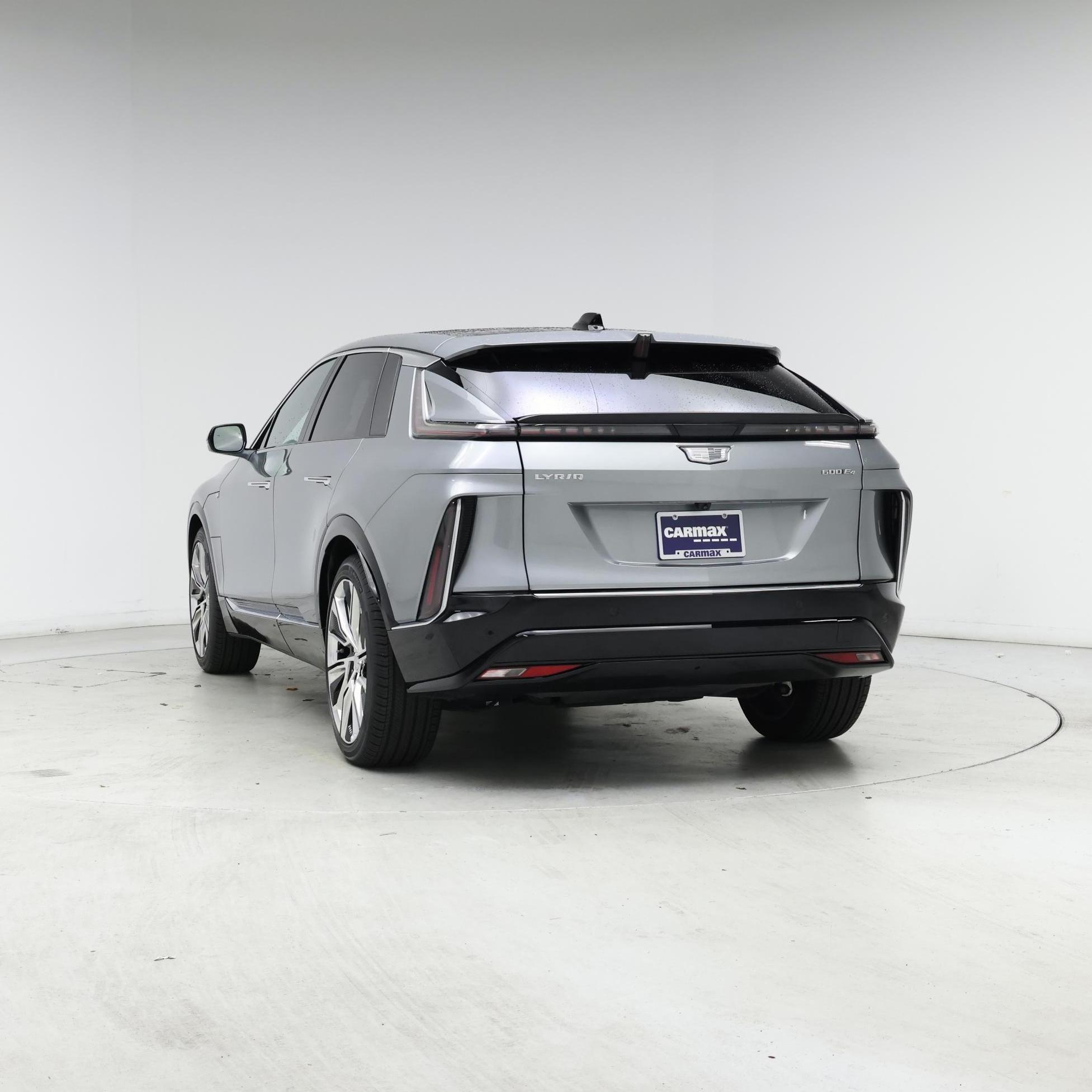Thumbnail: 2024 Cadillac Lyriq - 6