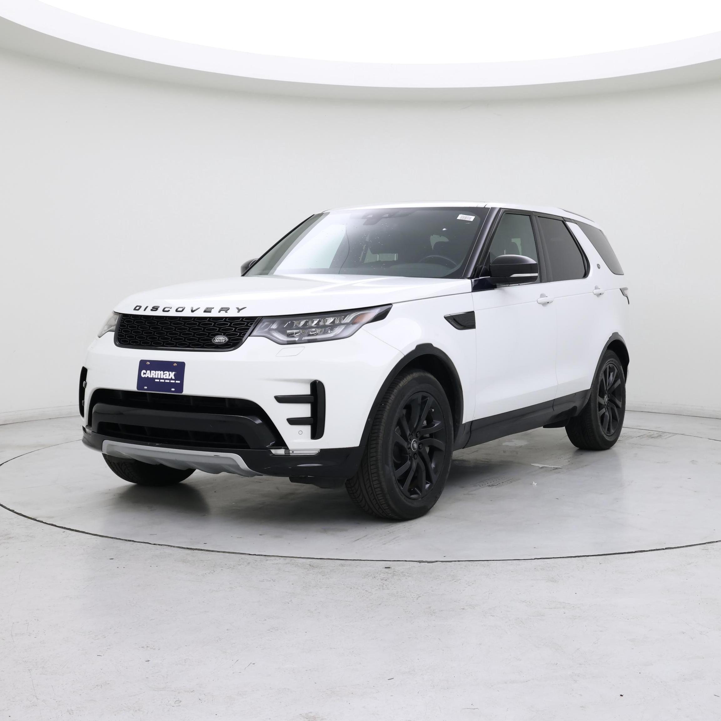 Thumbnail: 2020 Land Rover Discovery - 4