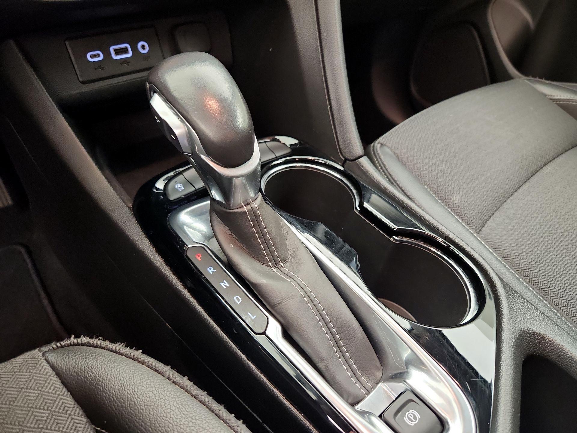Thumbnail: 2020 Buick Encore GX - 17