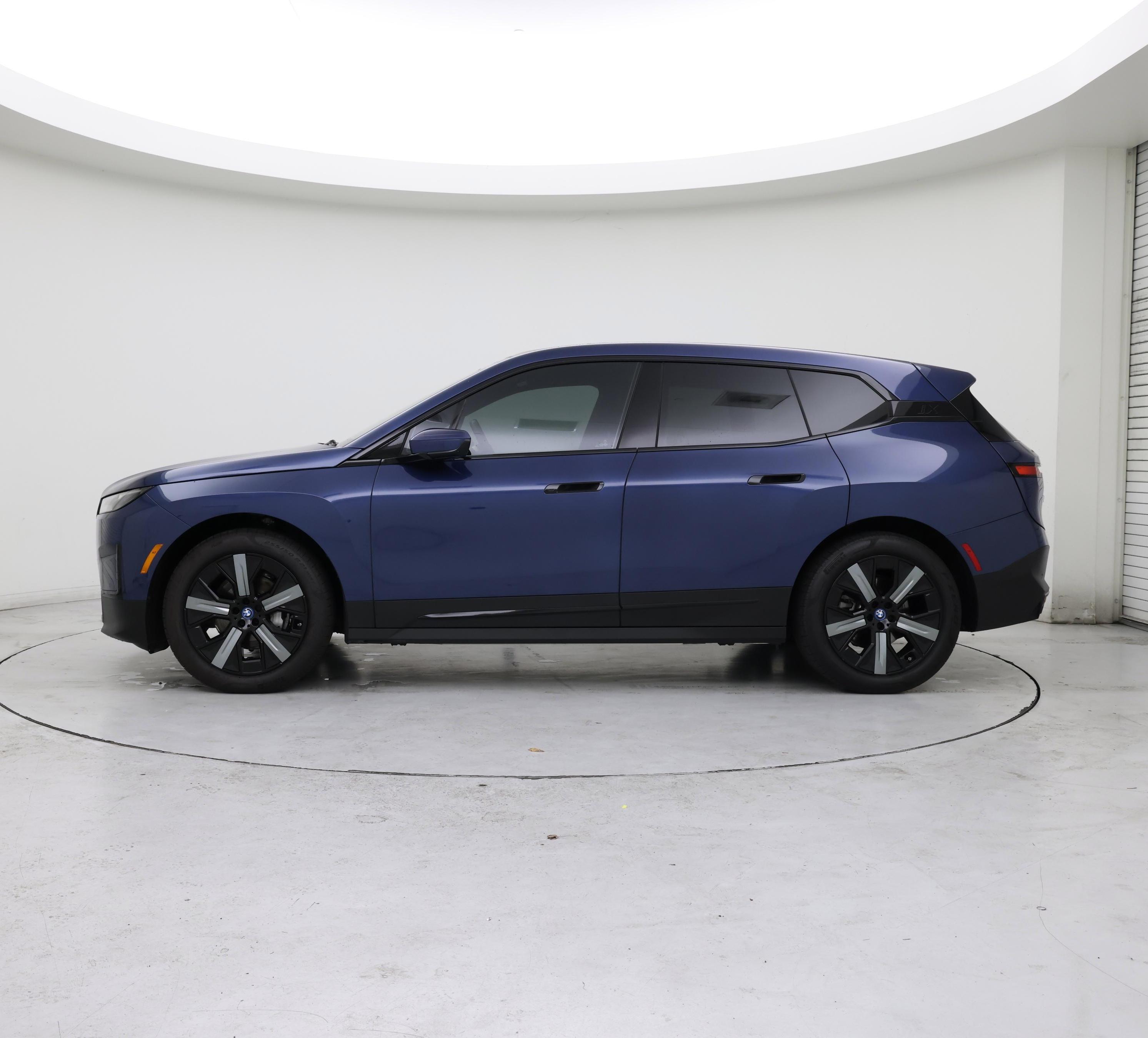 Thumbnail: 2024 BMW iX - 3