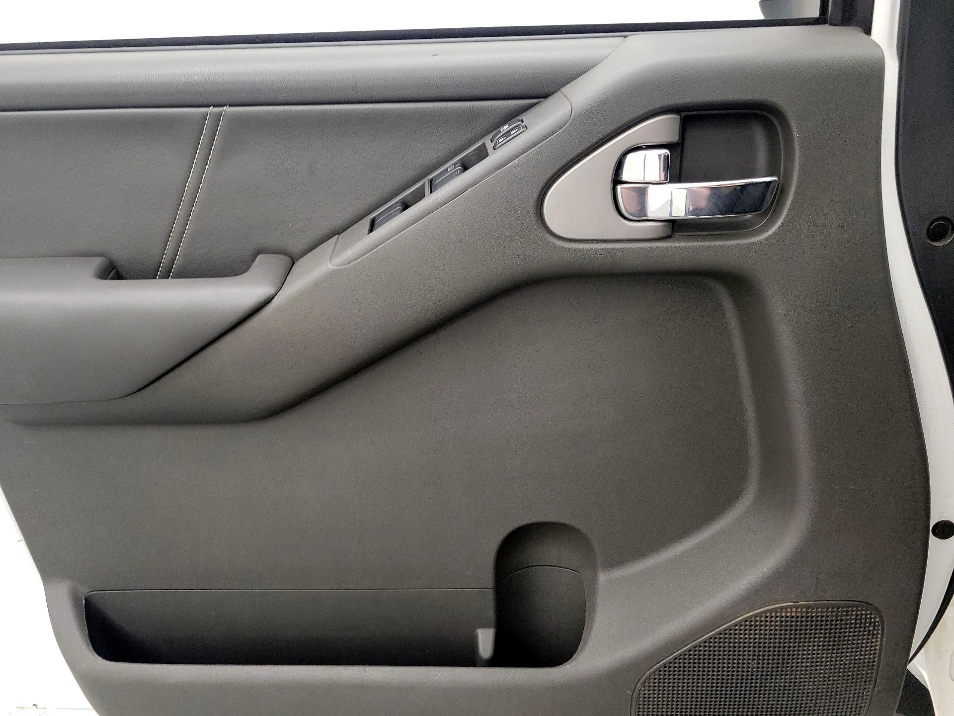 Thumbnail: 2013 Nissan Frontier - 12