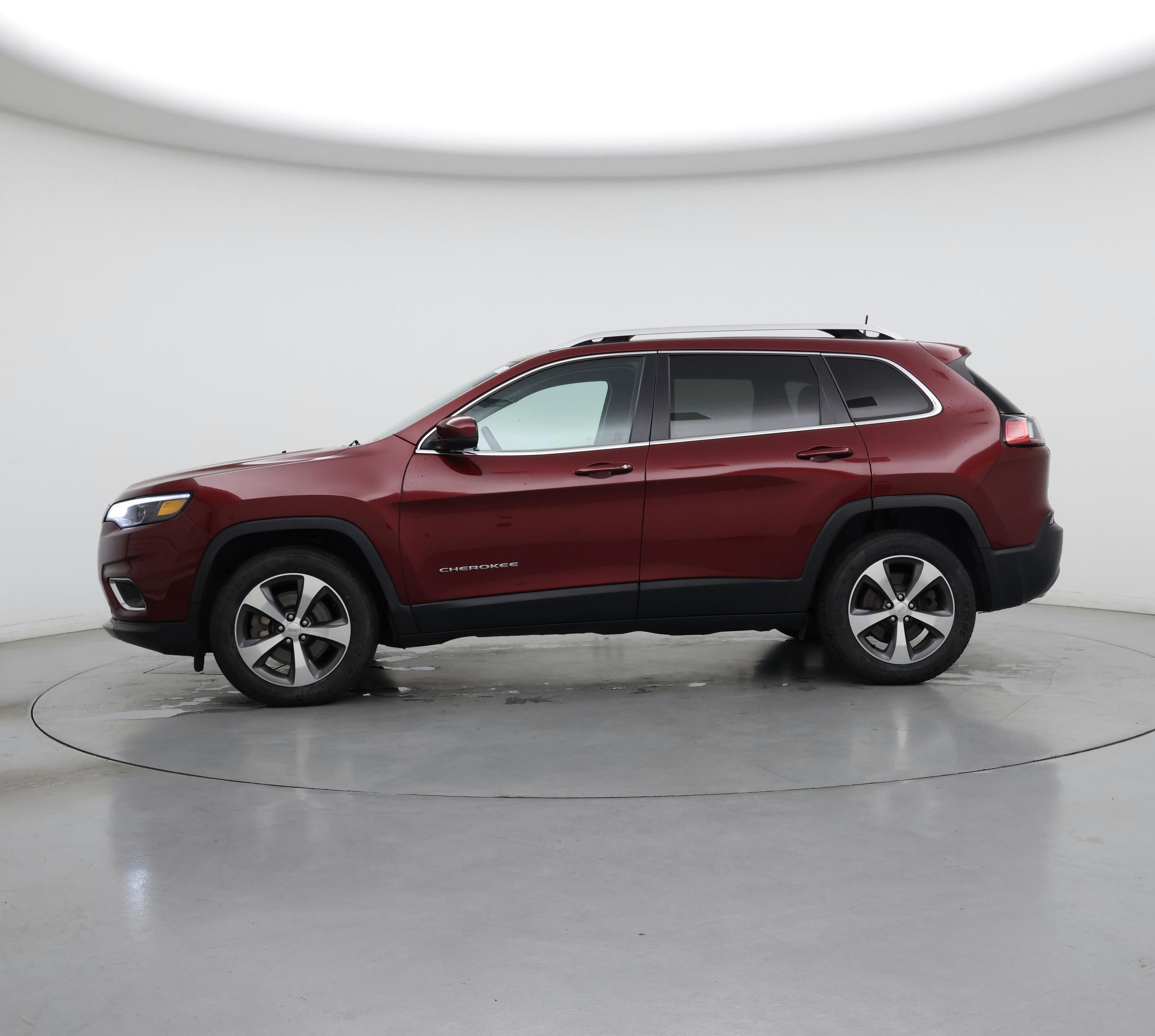 Thumbnail: 2019 Jeep Cherokee - 3