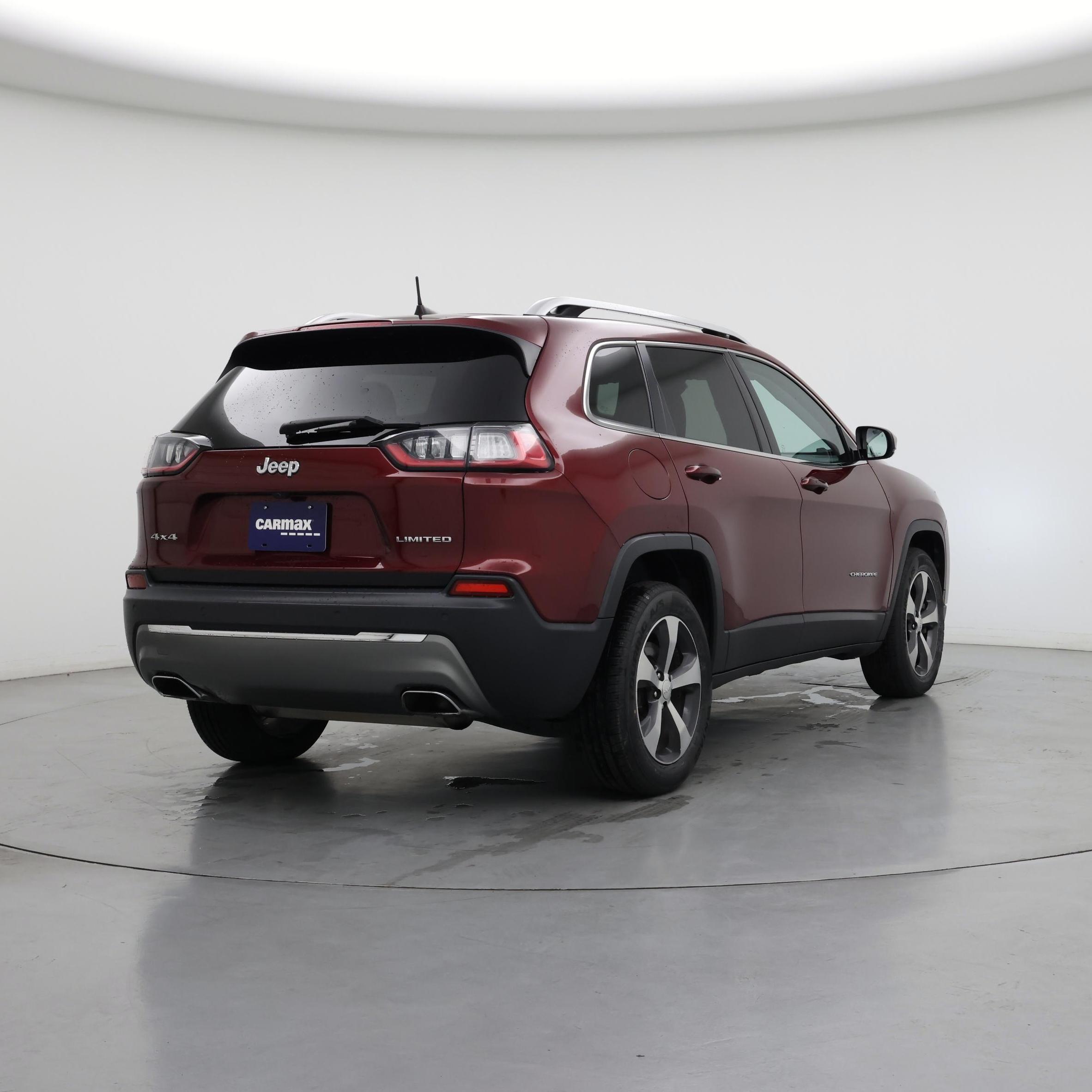 Thumbnail: 2019 Jeep Cherokee - 8