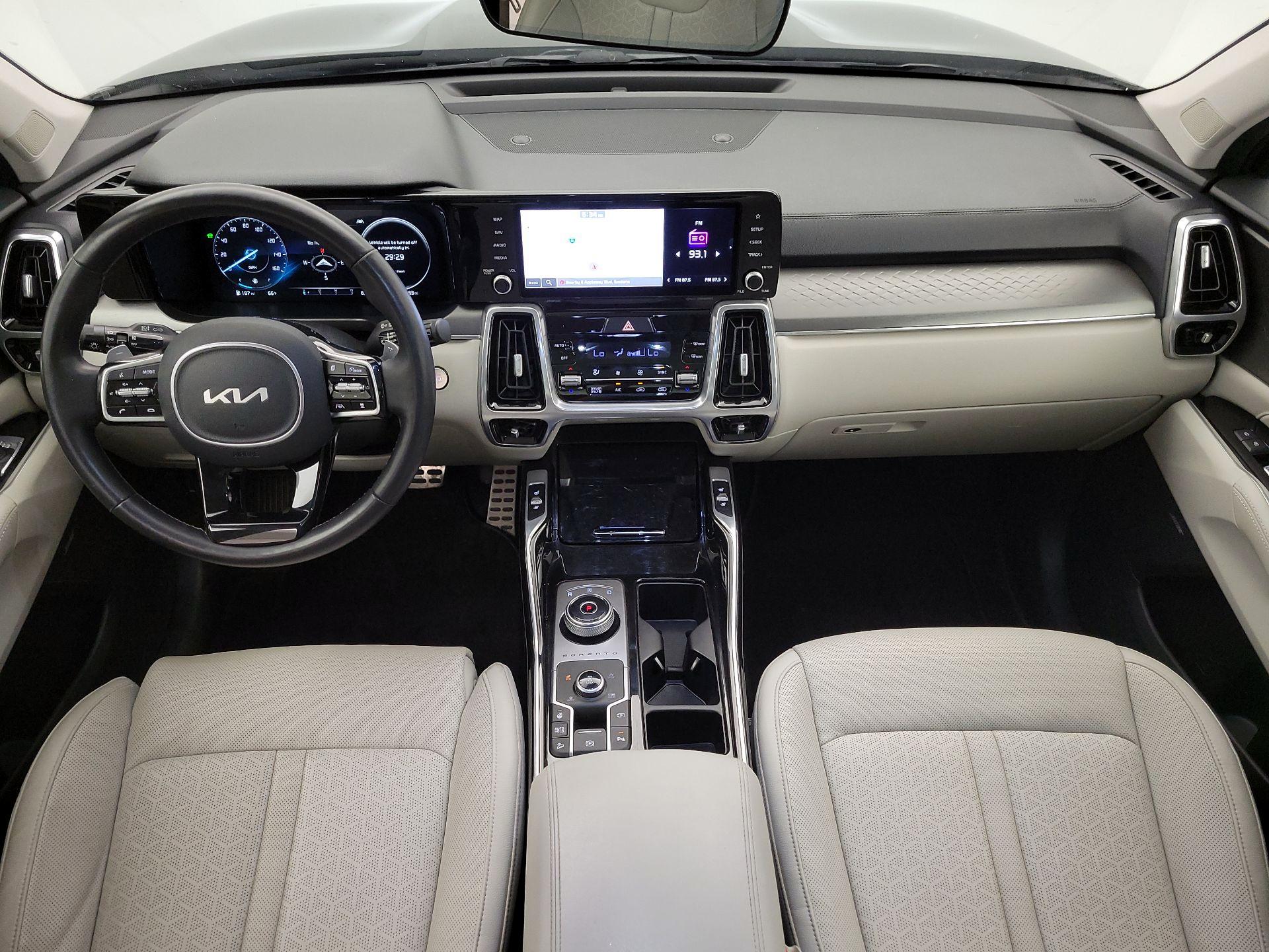 Thumbnail: 2023 Kia Sorento - 9