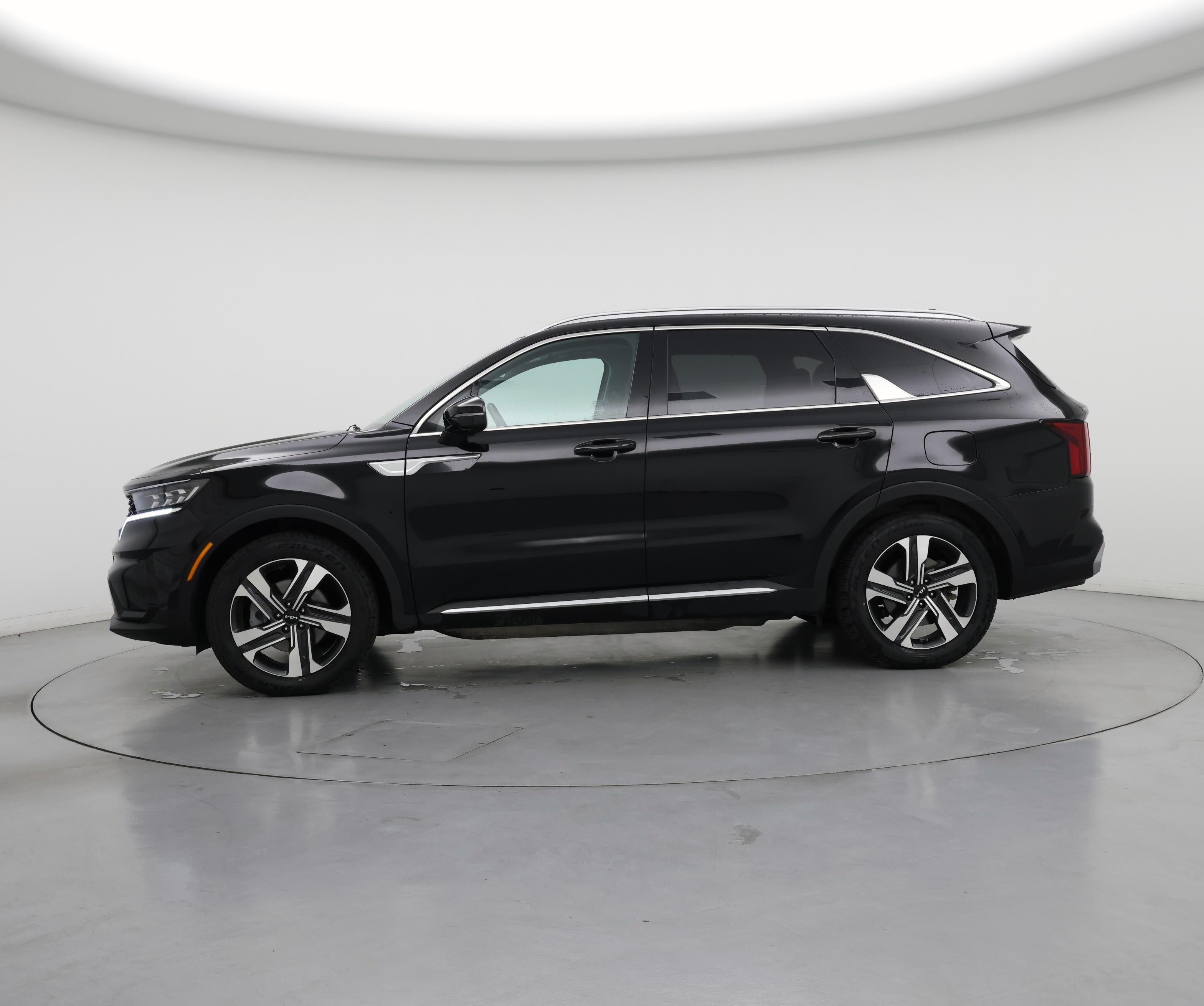Thumbnail: 2023 Kia Sorento - 3