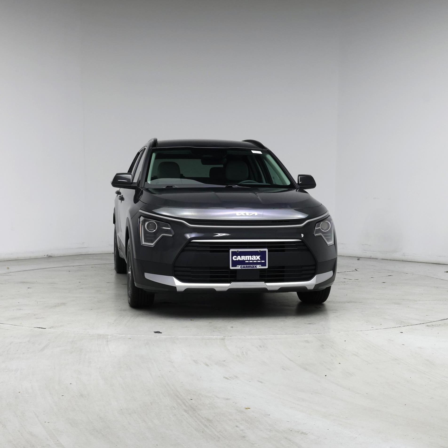 Thumbnail: 2023 Kia Niro - 5