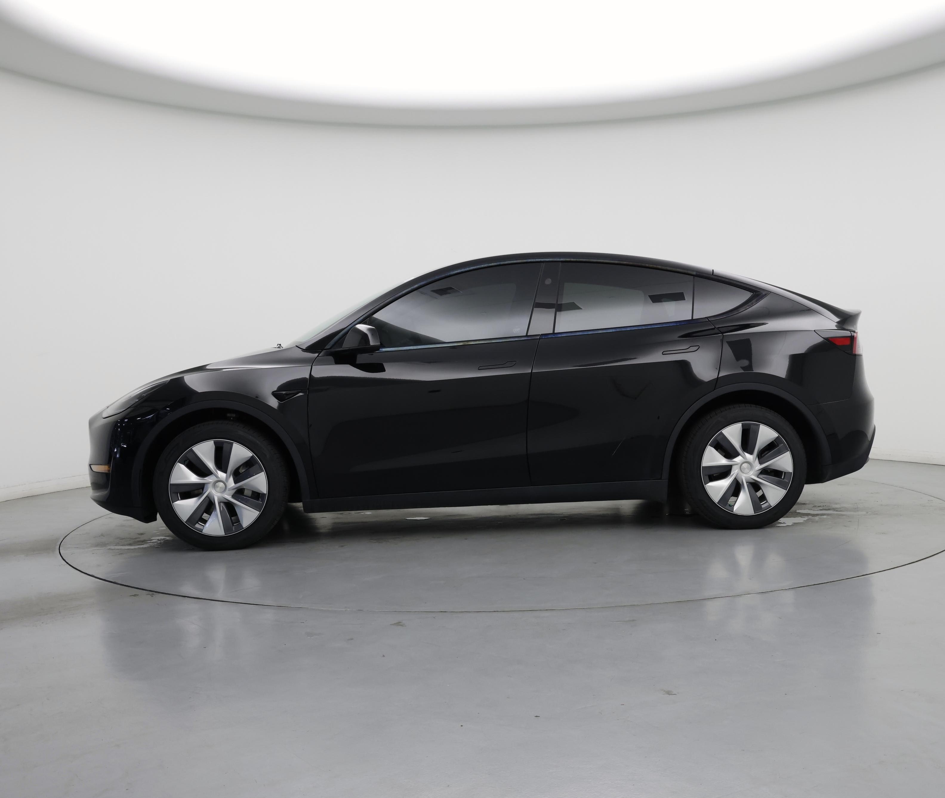 Thumbnail: 2023 Tesla Model Y - 3