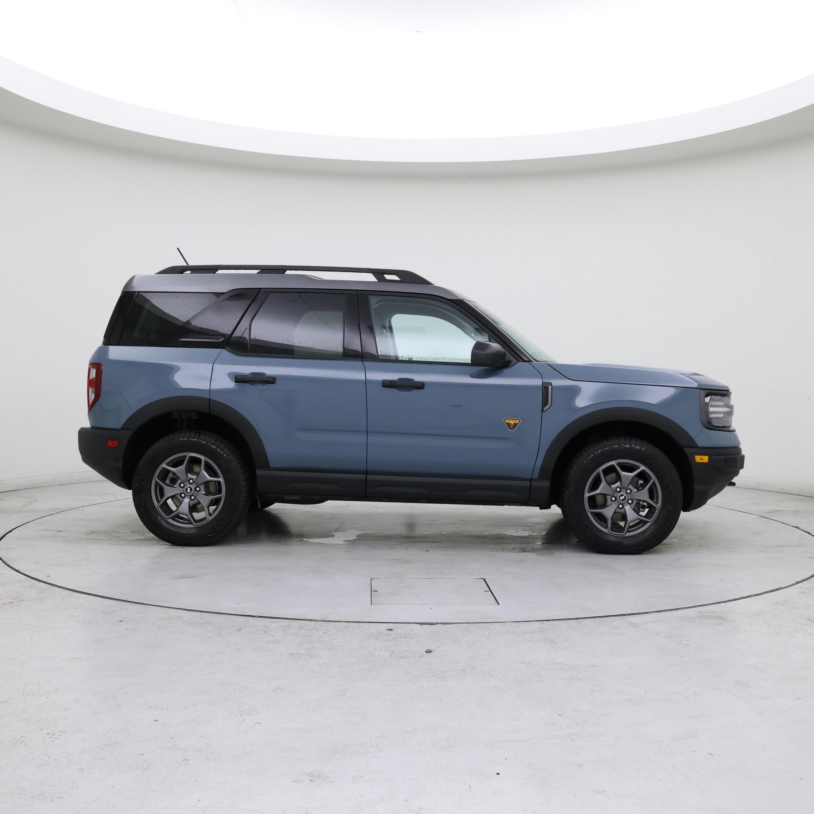 Thumbnail: 2023 Ford Bronco Sport - 7