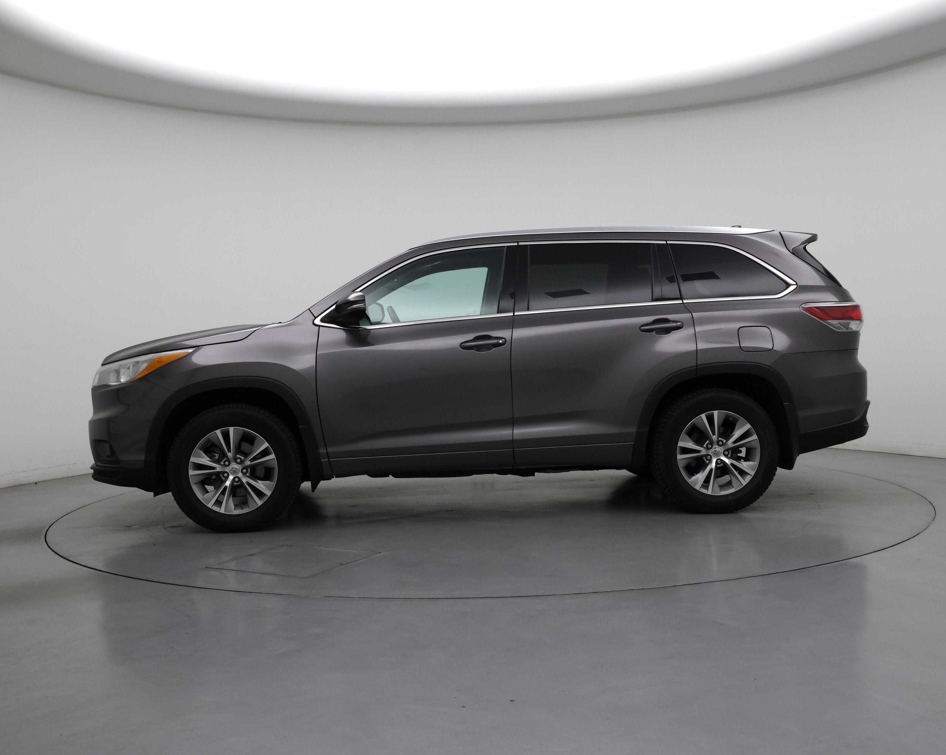 Thumbnail: 2015 Toyota Highlander - 3