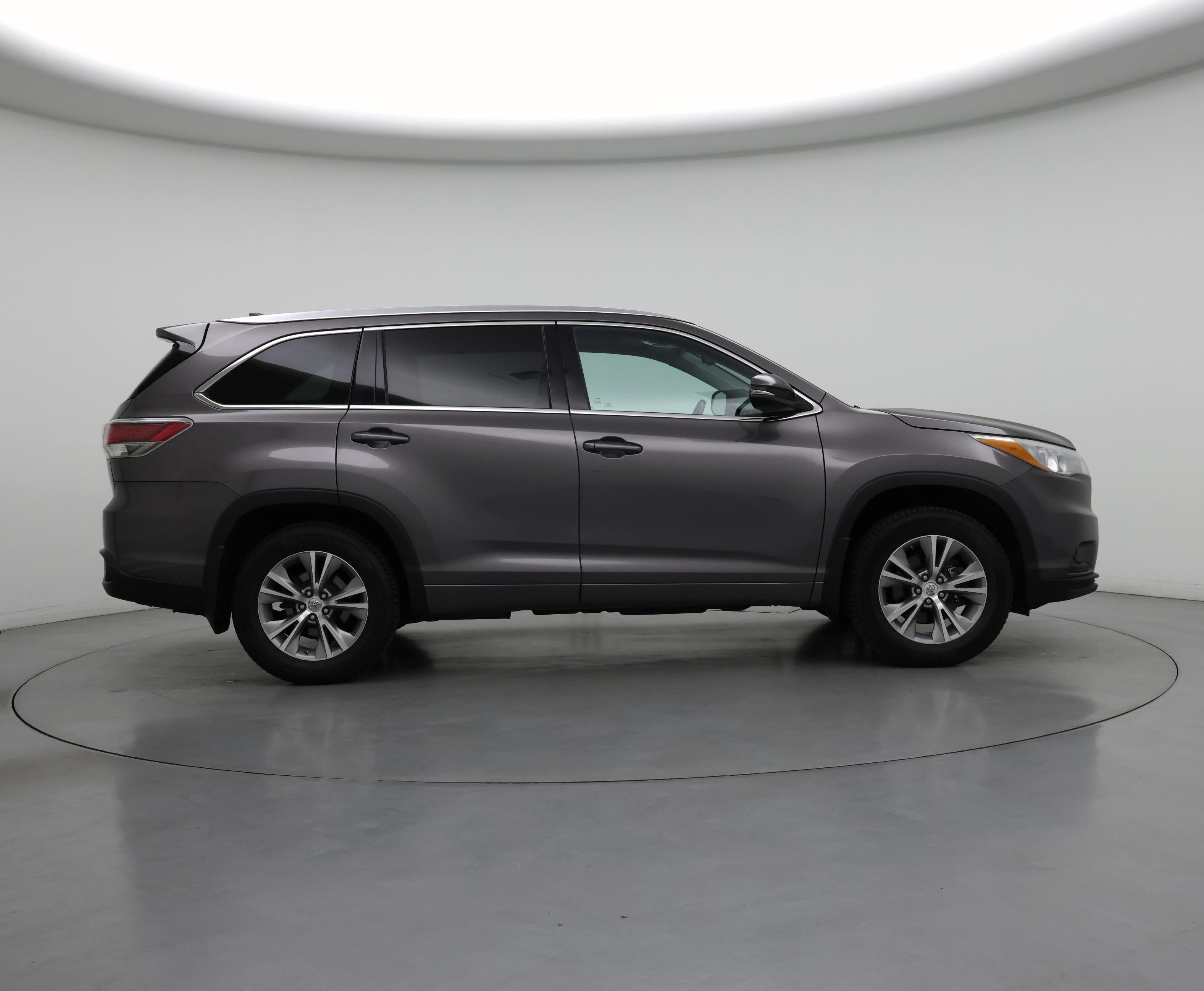 Thumbnail: 2015 Toyota Highlander - 7