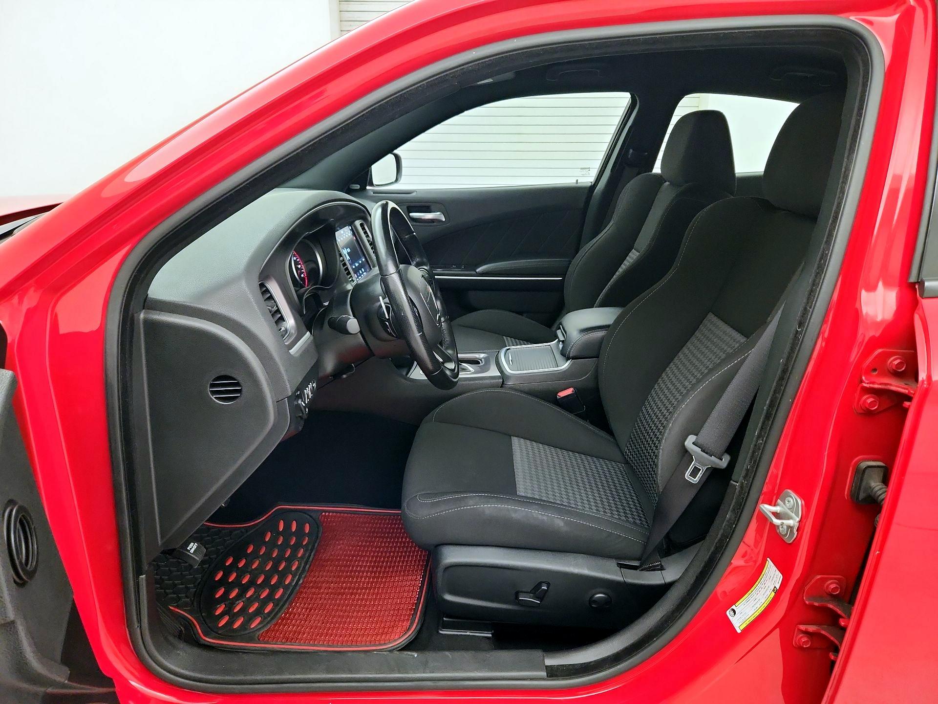 Thumbnail: 2022 Dodge Charger - 11