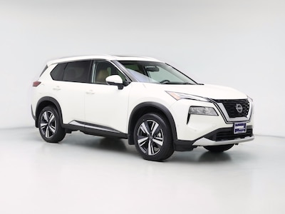 White 2023 Nissan Rogue Platinum