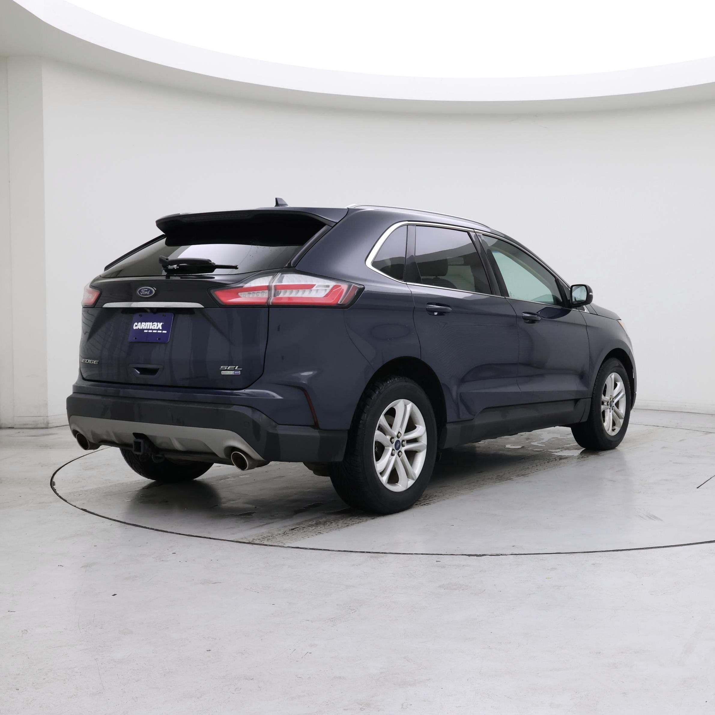 Thumbnail: 2019 Ford Edge - 8