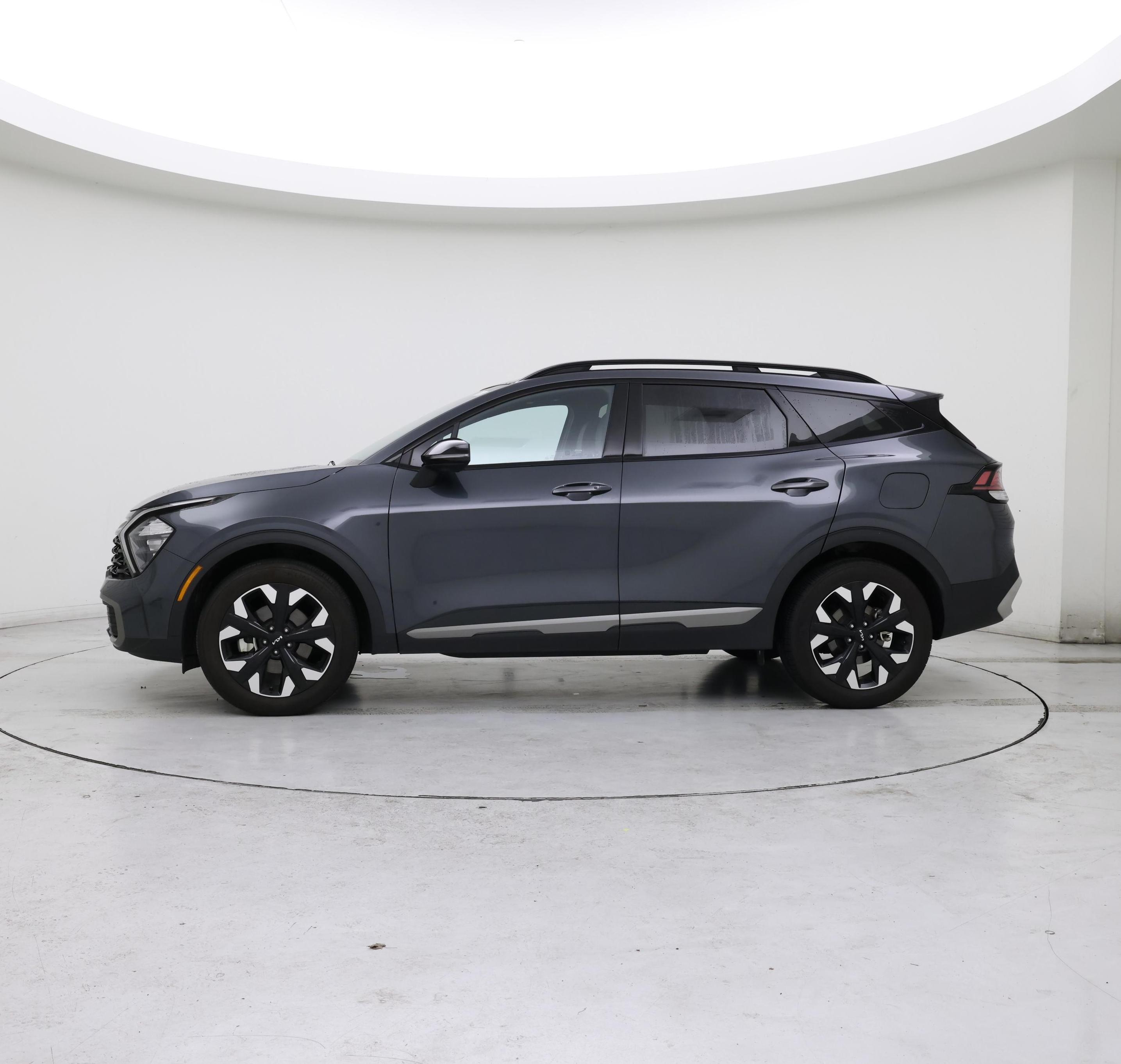 Thumbnail: 2023 Kia Sportage - 3