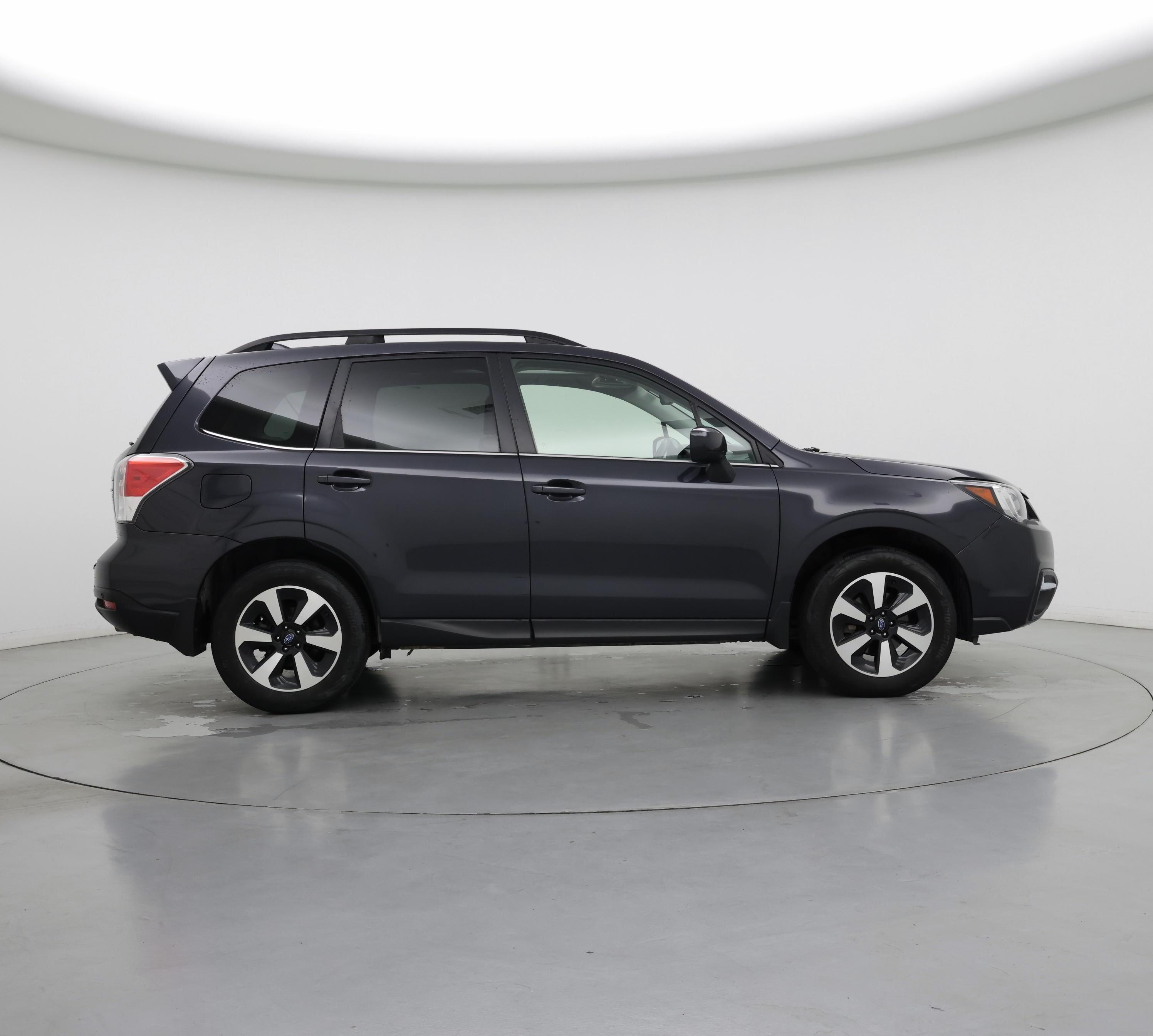 Thumbnail: 2017 Subaru Forester - 7