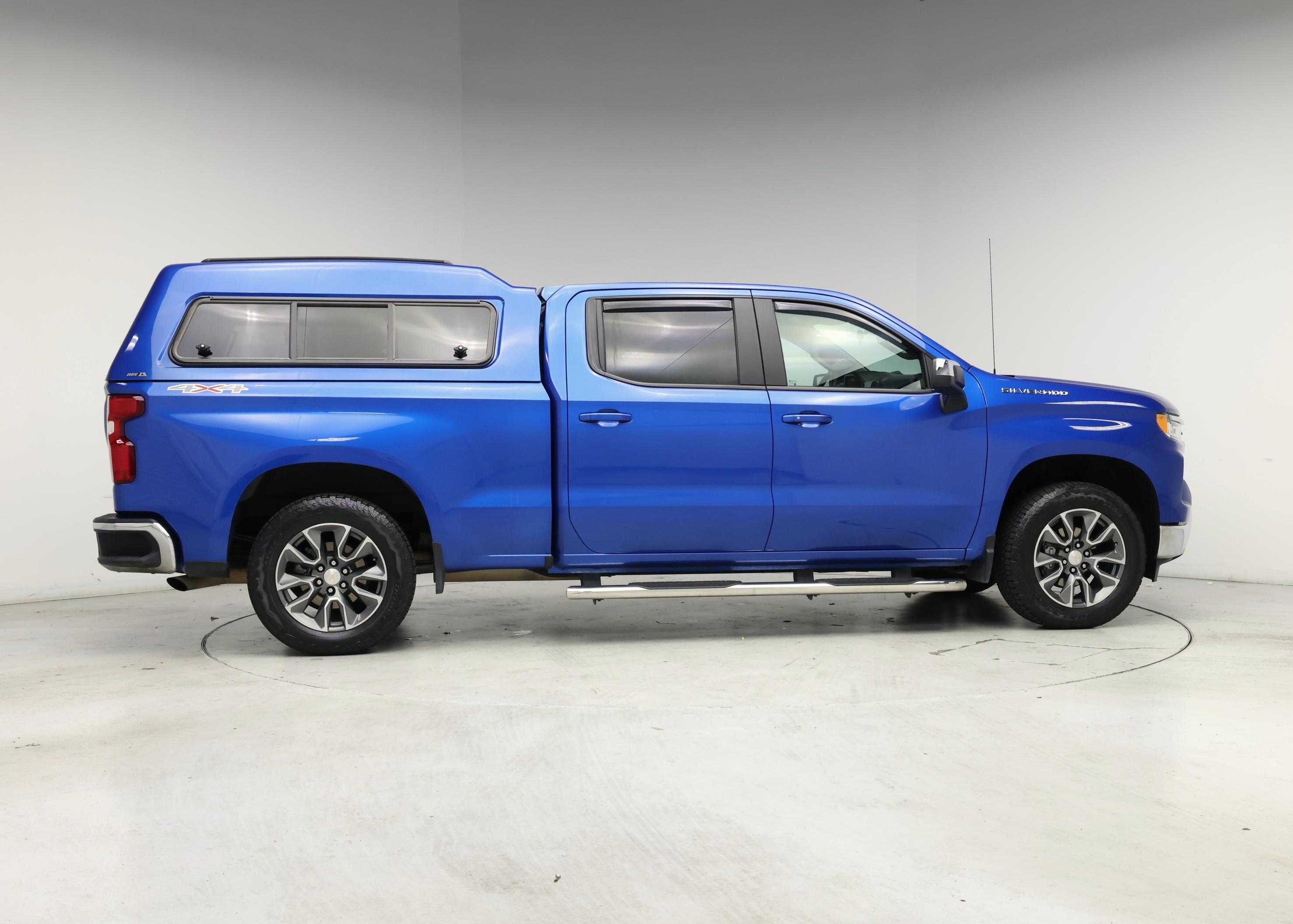 Thumbnail: 2023 Chevrolet Silverado 1500 - 7