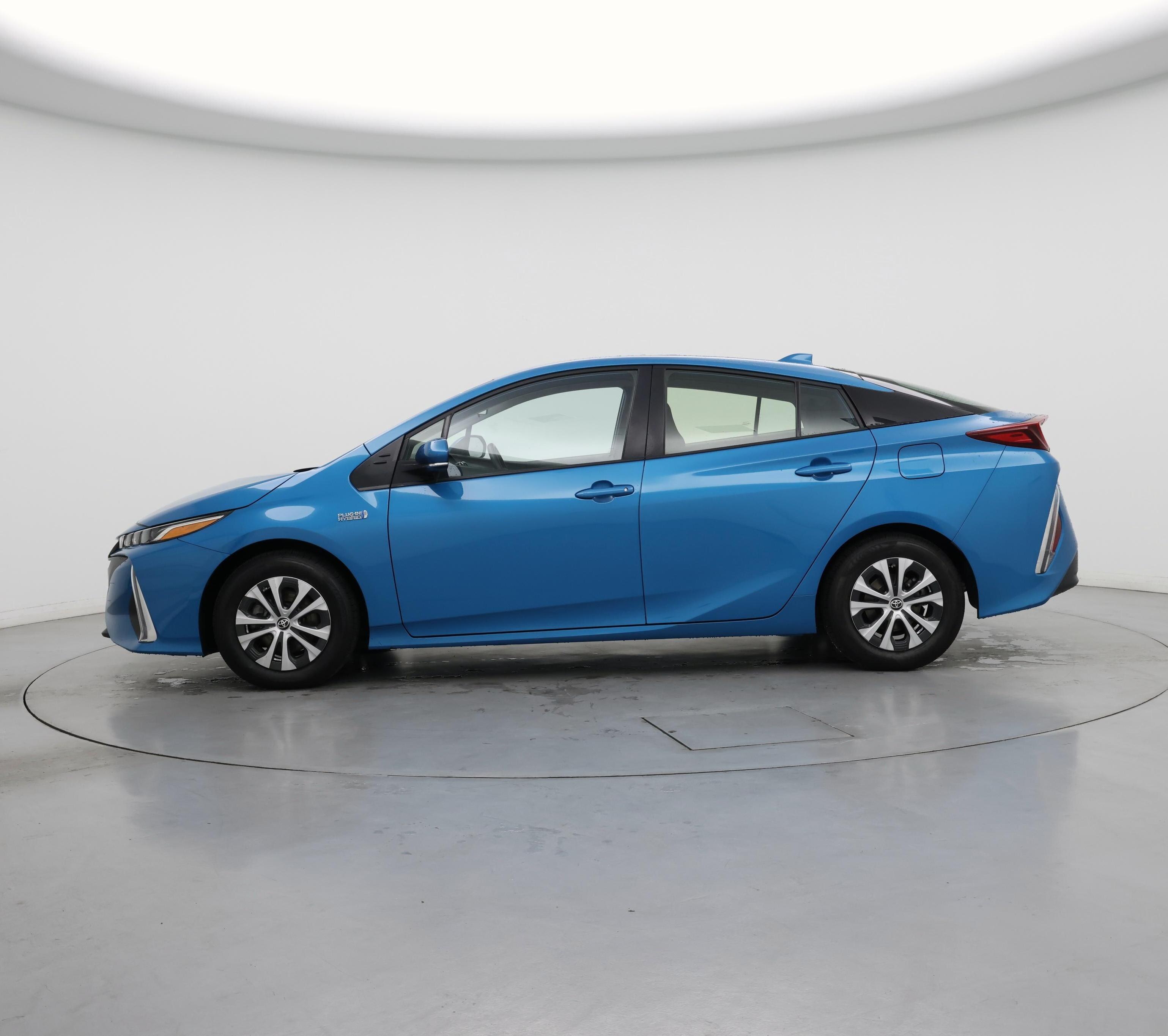 Thumbnail: 2021 Toyota Prius Prime - 3