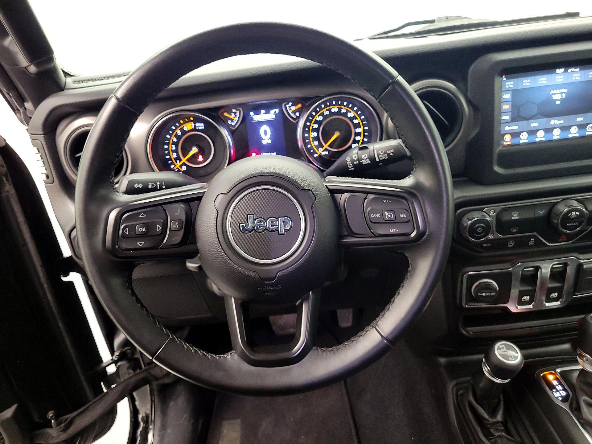 Thumbnail: 2022 Jeep Wrangler - 10