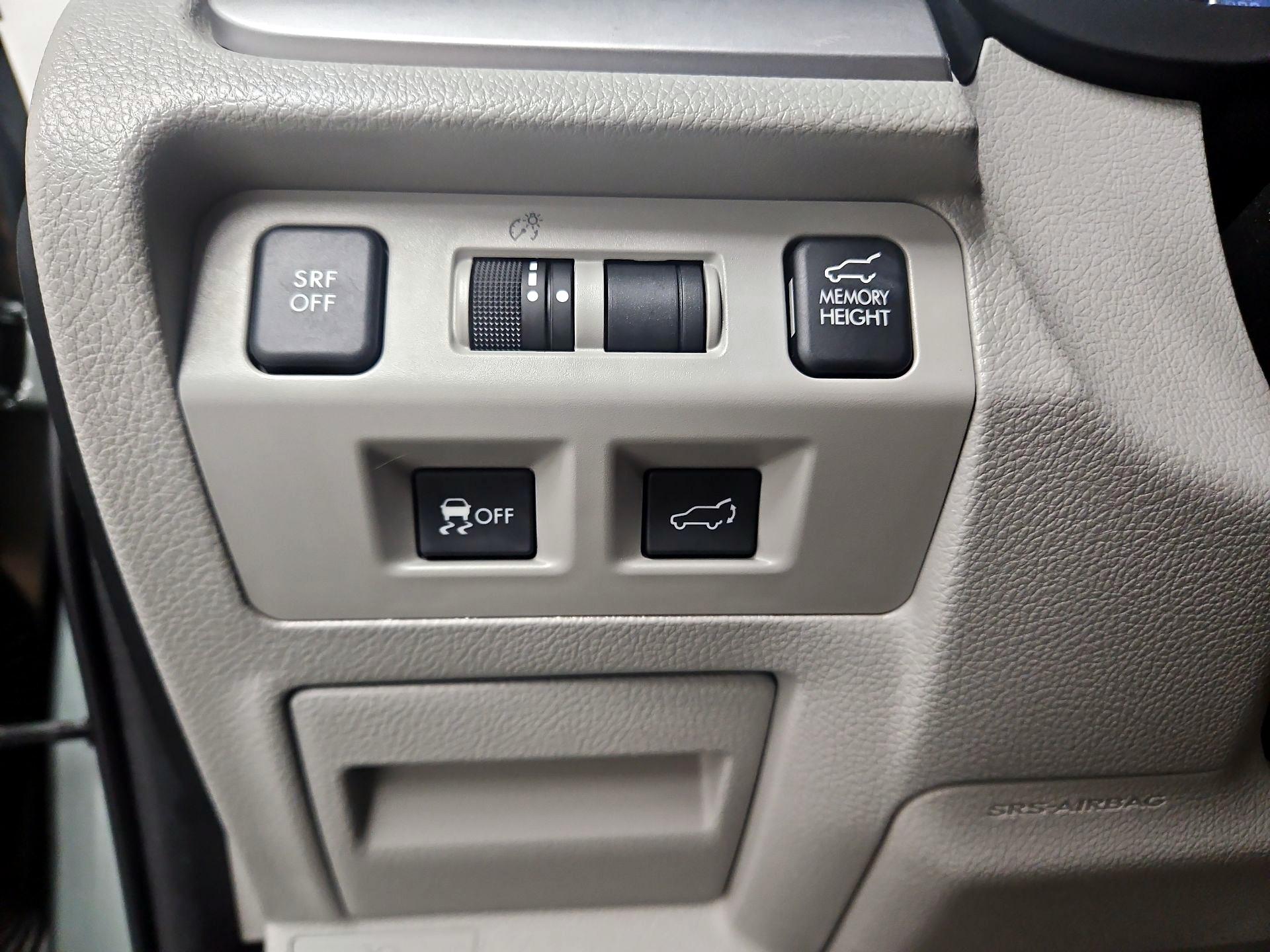 Thumbnail: 2016 Subaru Forester - 13