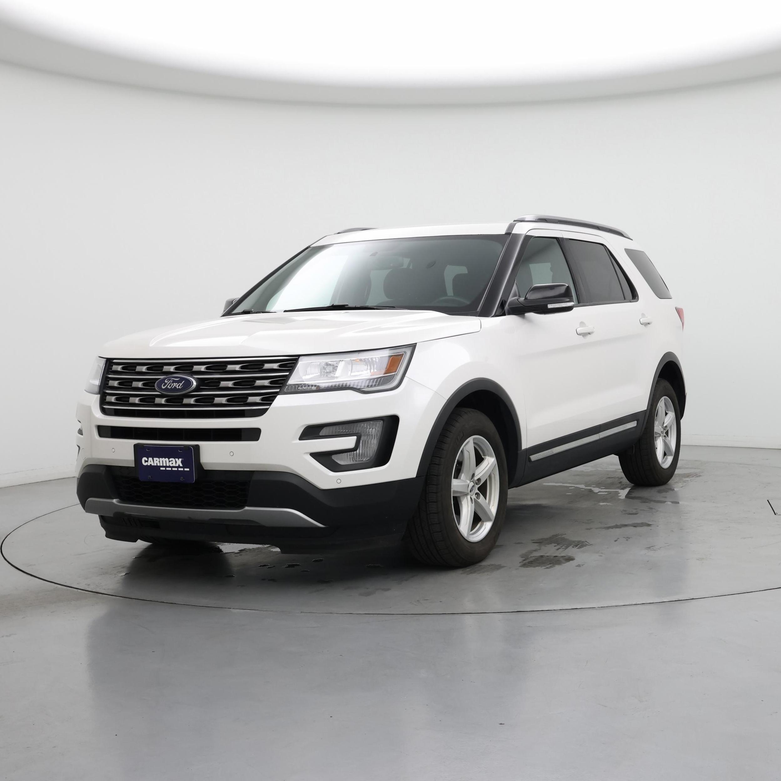 Thumbnail: 2017 Ford Explorer - 4